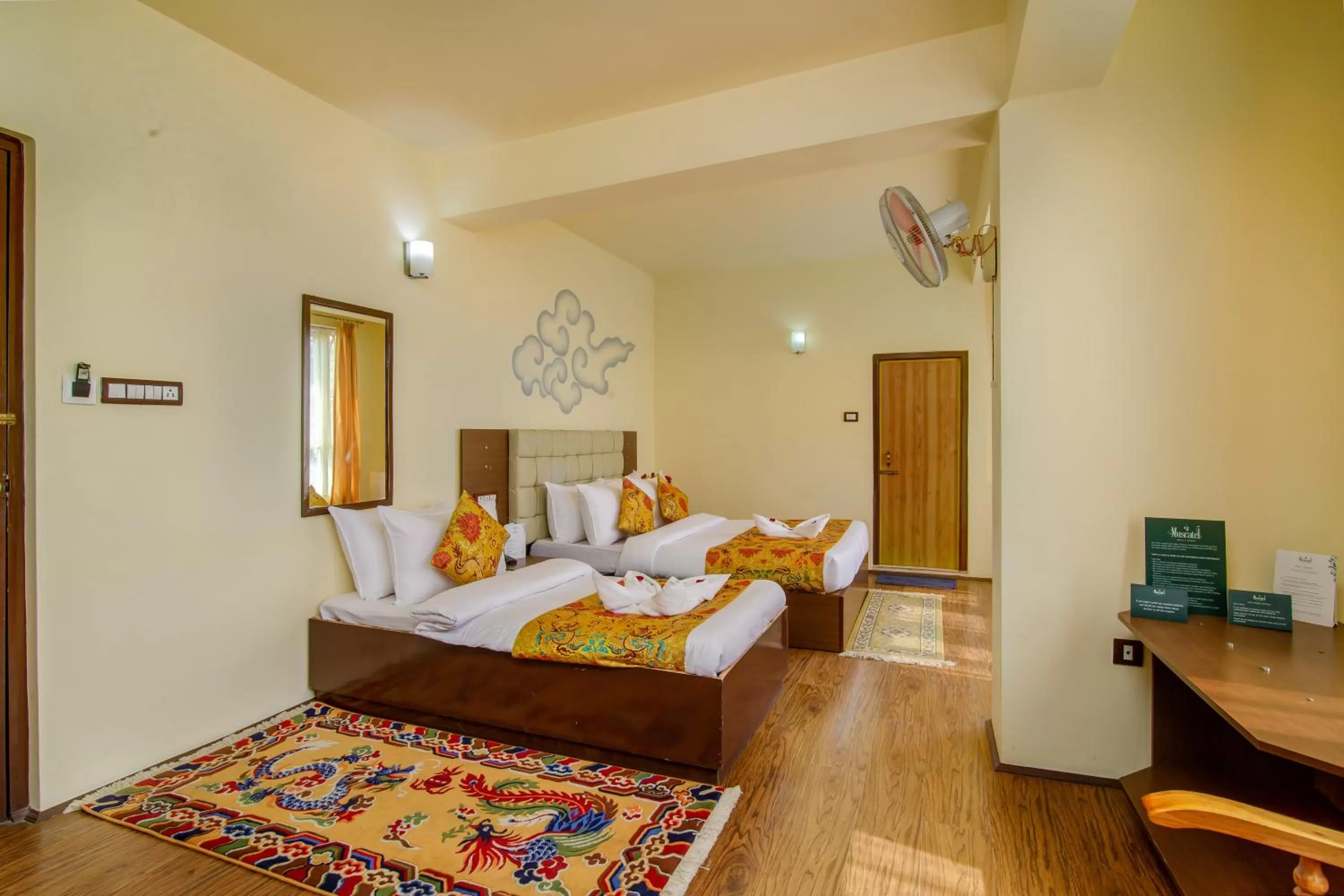 Bedroom, Bed in Muscatel Grand Silkroute - 300 Mts from MG Marg