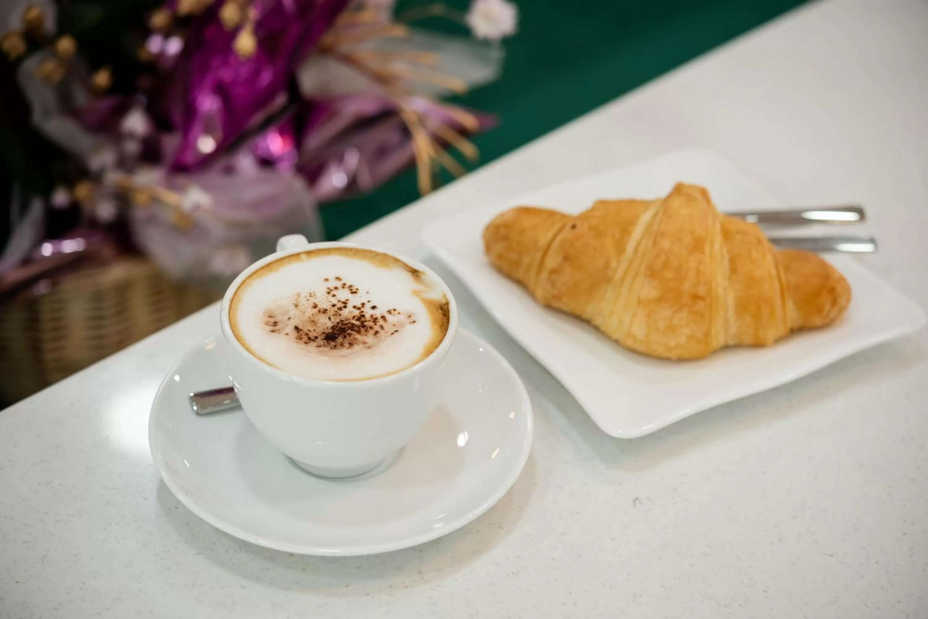 Breakfast in SOHO Residence