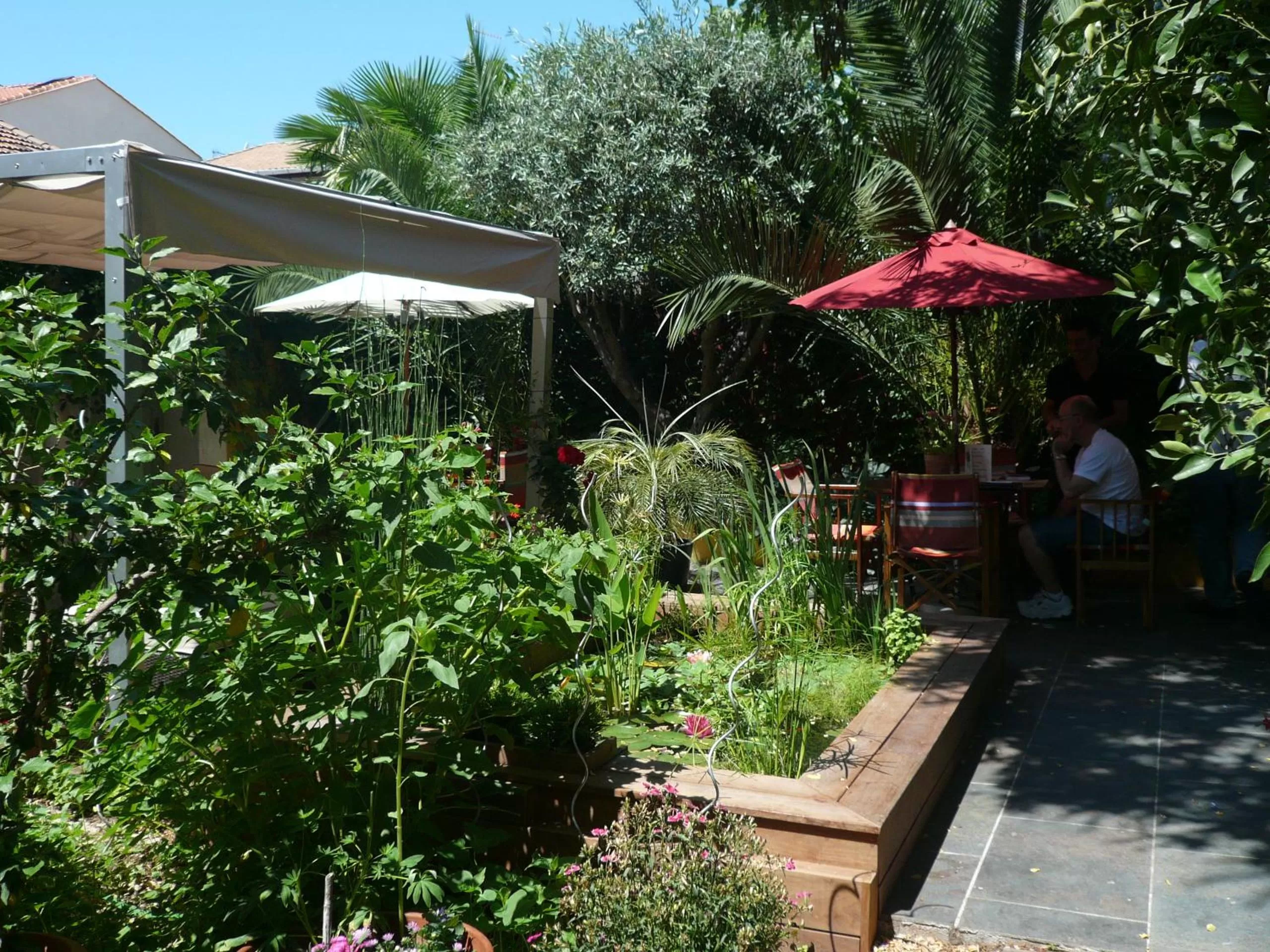 Balcony/Terrace in Hotel des Arceaux