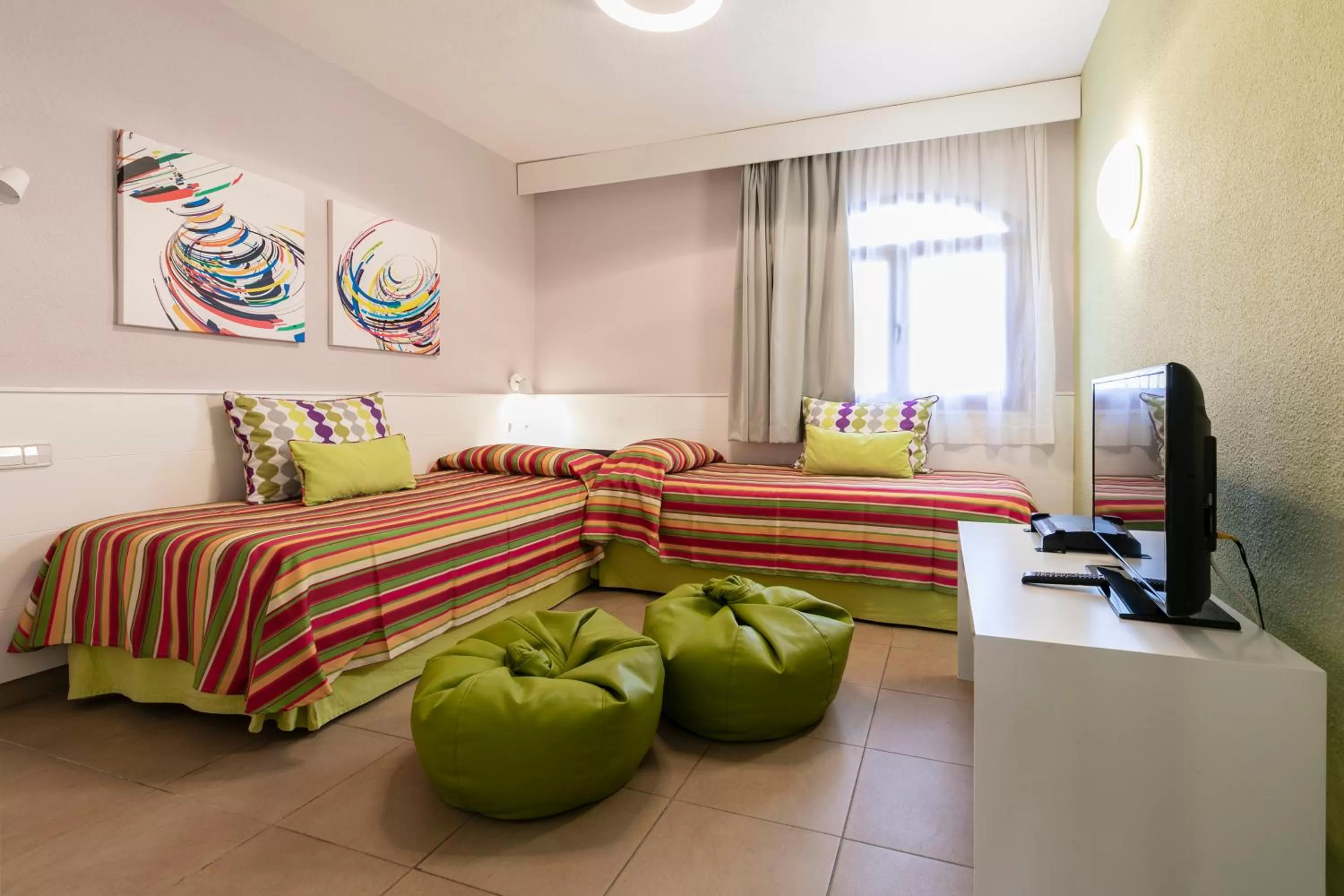 Bed in HD Parque Cristobal Tenerife