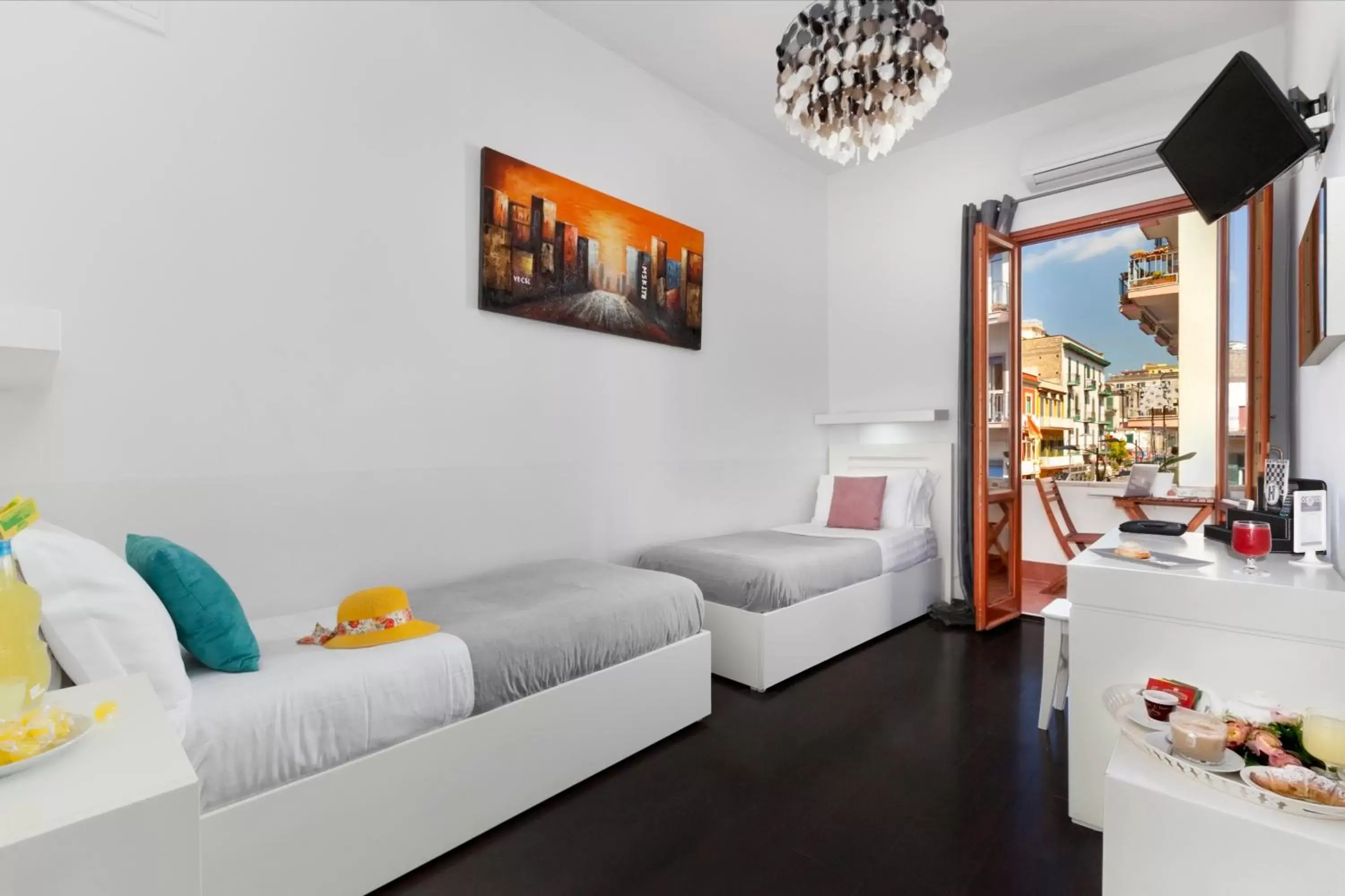 Standard Twin Room in Hotel Herculaneum Standard Twin Room in Hotel Herculaneum