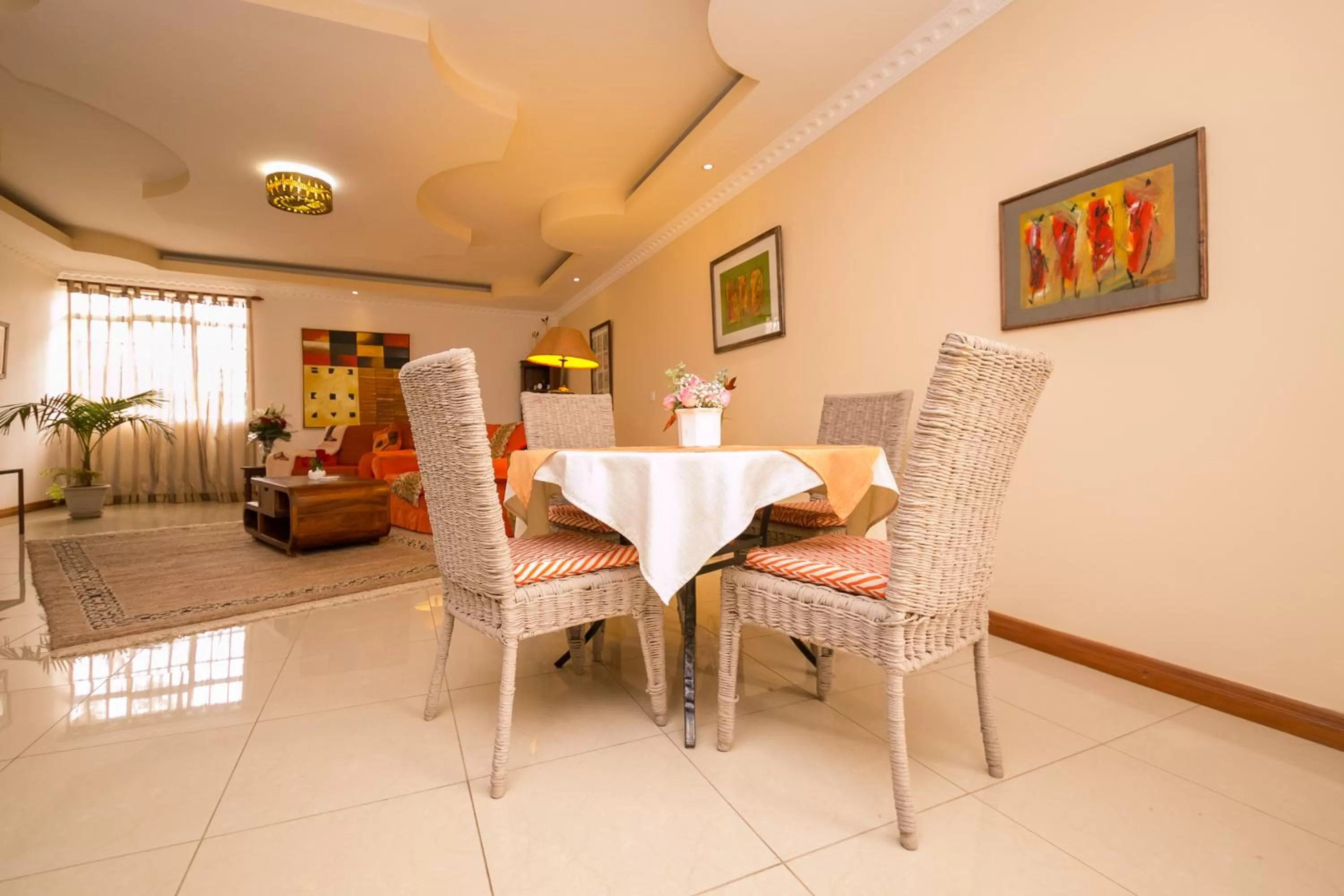 Seating area, Restaurant/Places to Eat in Hotel Rudi