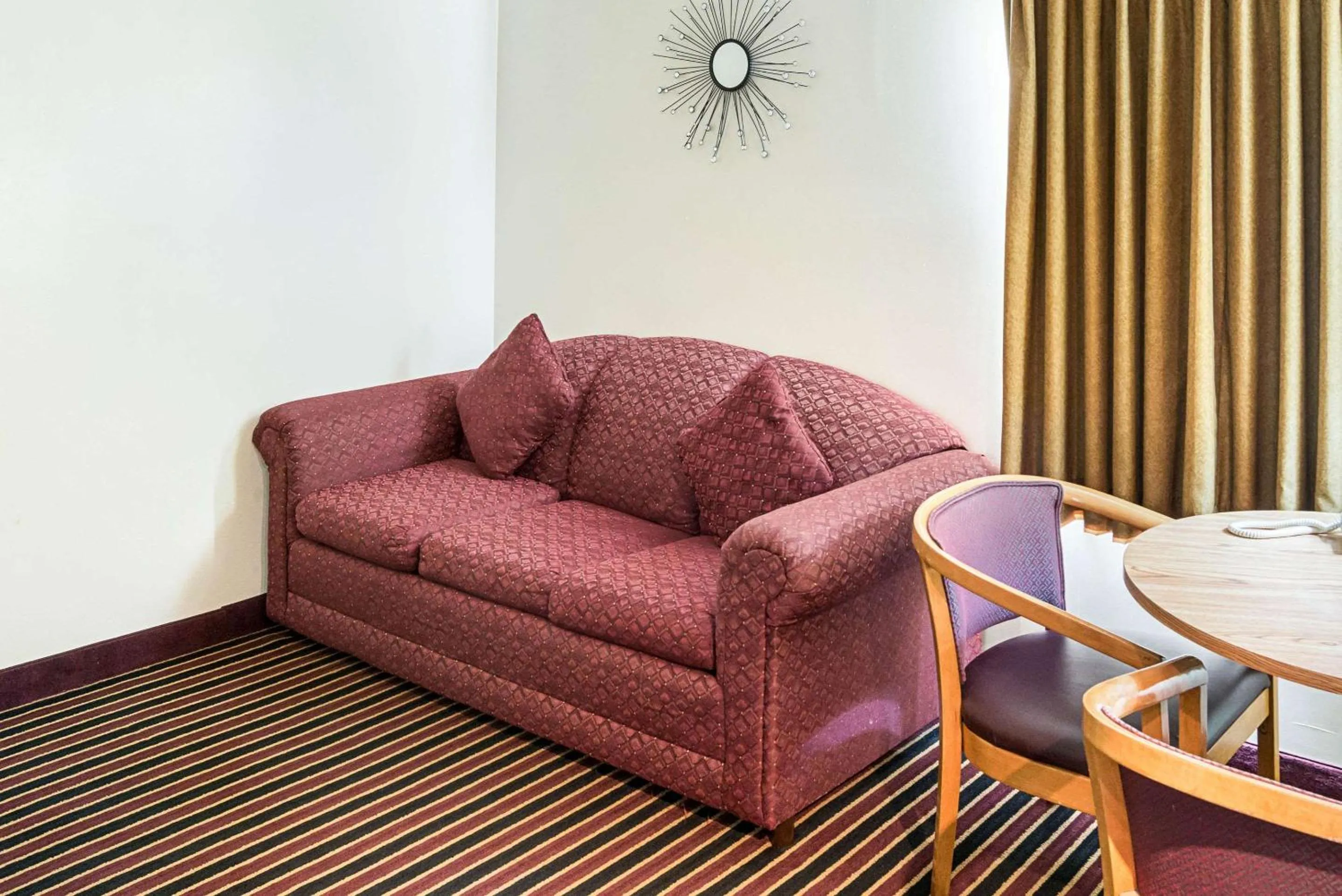 Photo of the whole room in Rodeway Inn & Suites Austin I-90