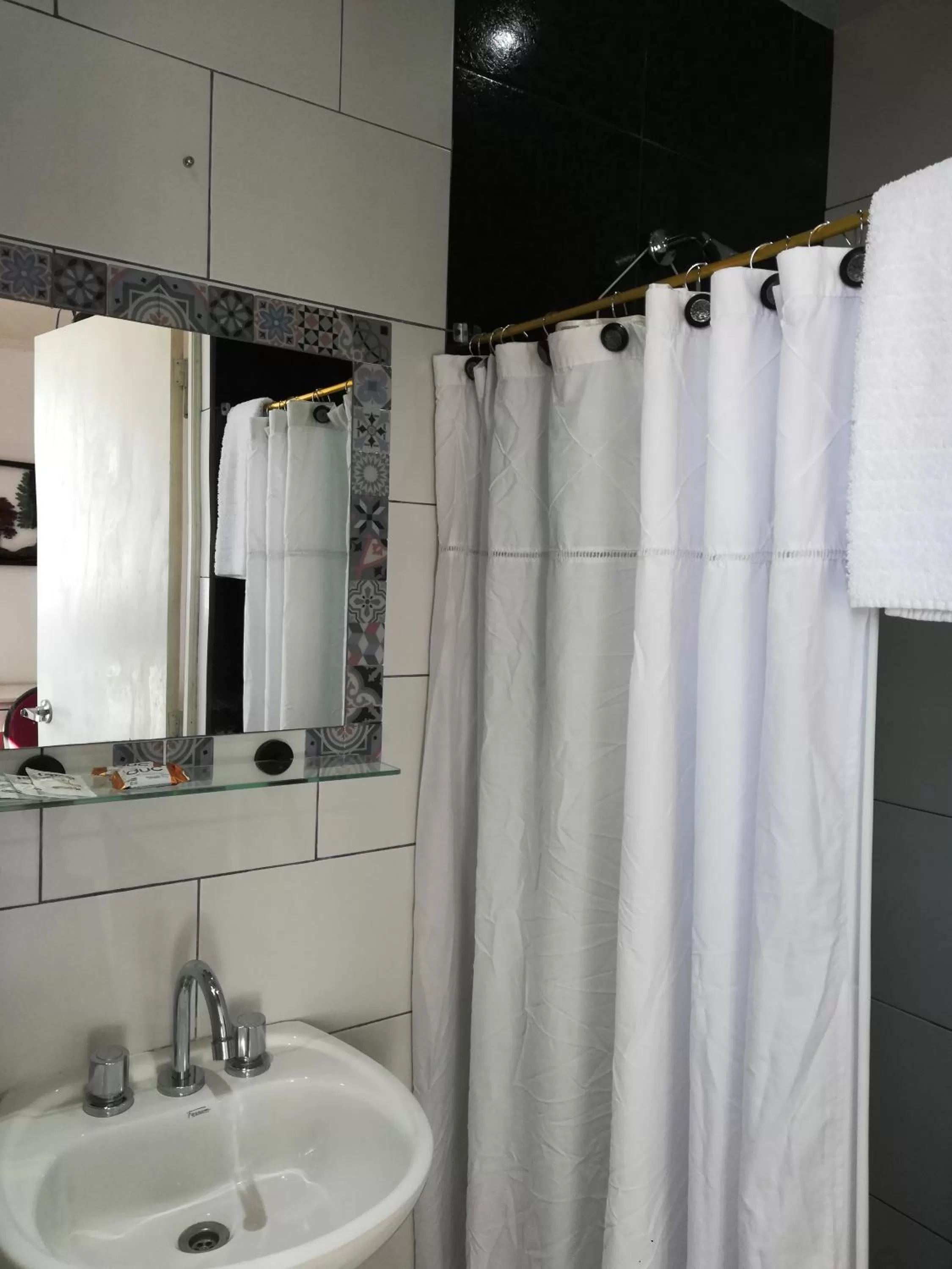 Bathroom in Casablanca Boutique Hotel Adrogué