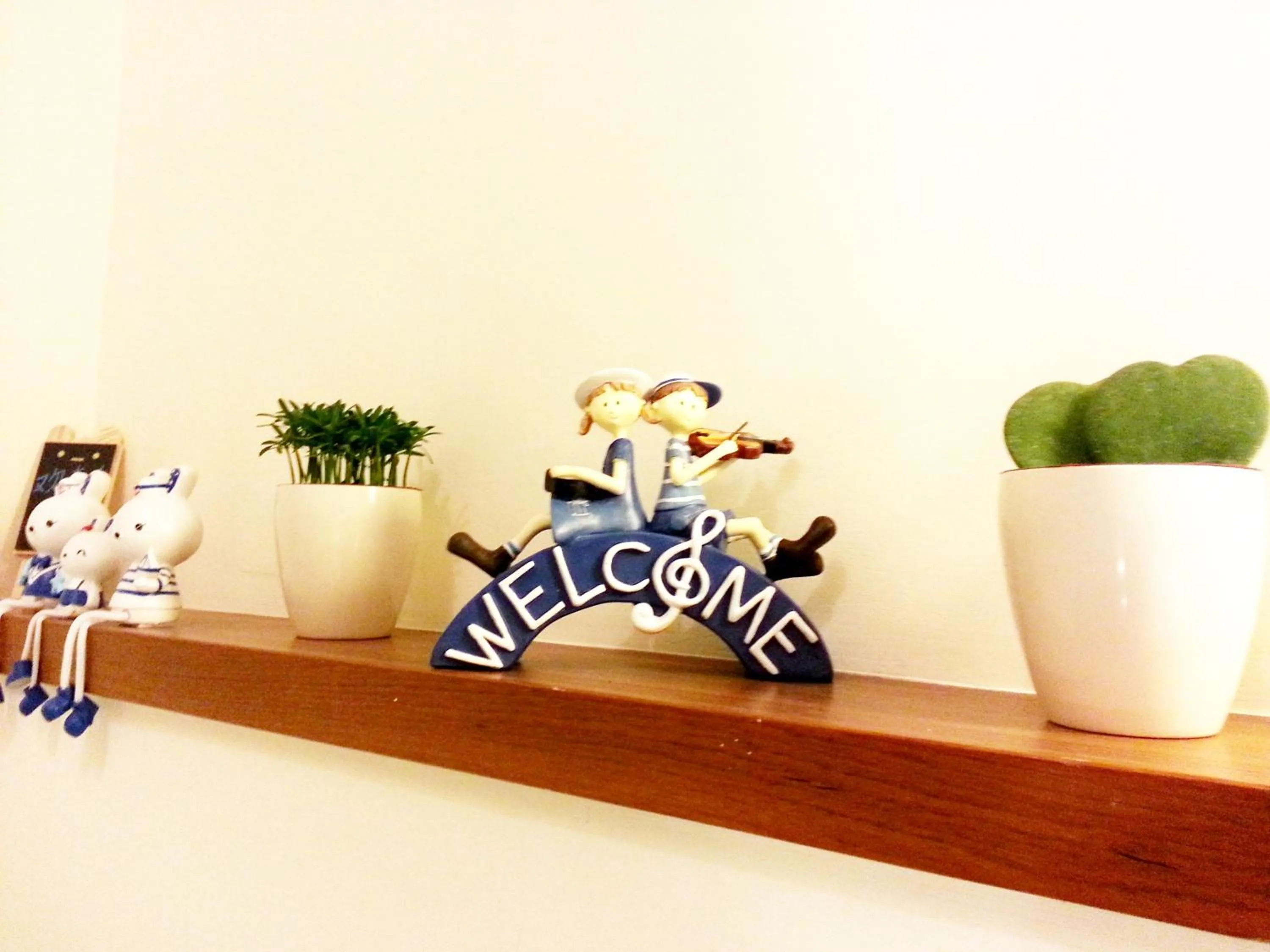 Decorative detail in 相遇民宿Encounter Hostel - 證號 2153-附車位-English welcome