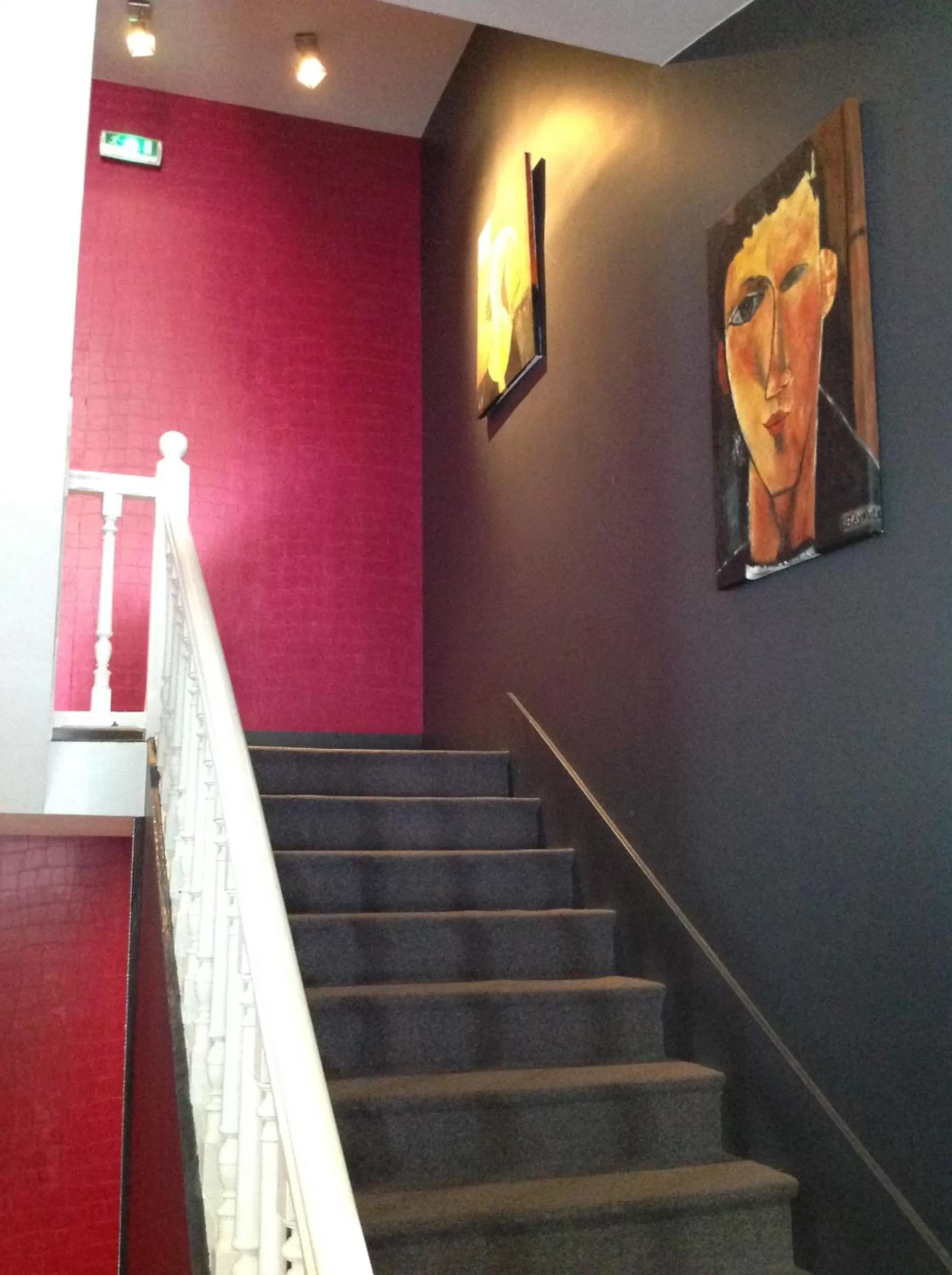 Decorative detail in Hôtel 19'Cent