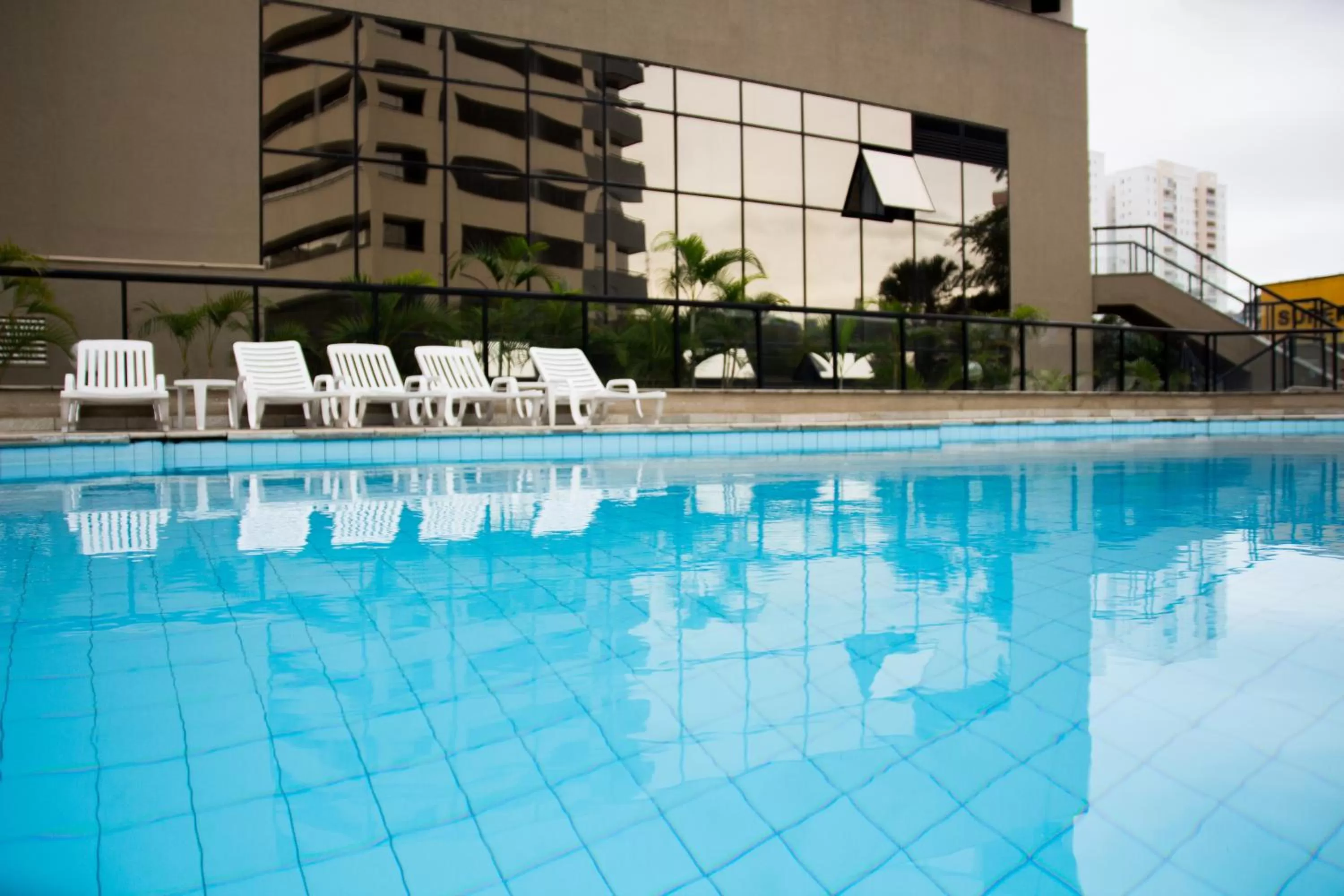 Property building, Swimming Pool in Summit Flat Service