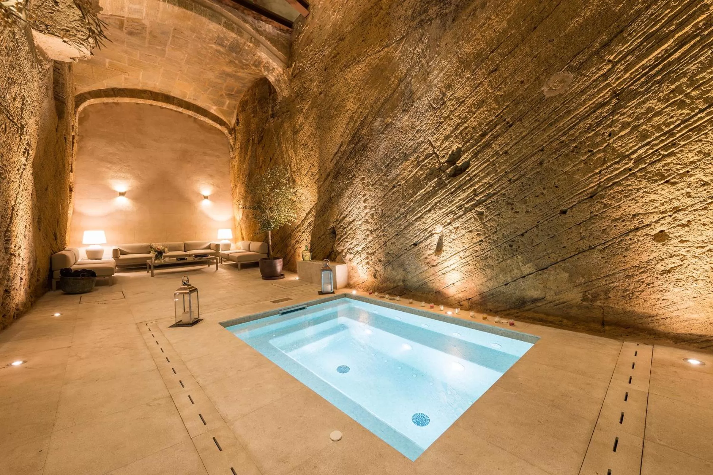 Hot Tub in Bordoy Mostatxins - Hotel Boutique Adults Only