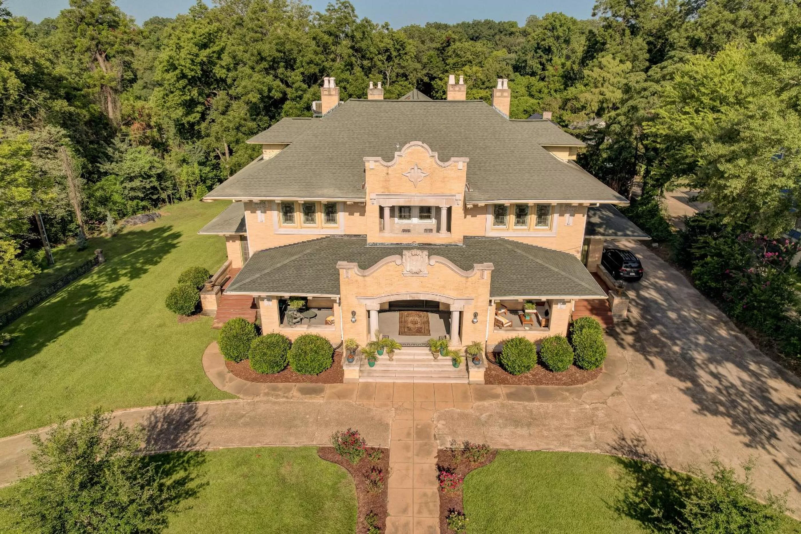 Property building in Oak Hall Bed and Breakfast