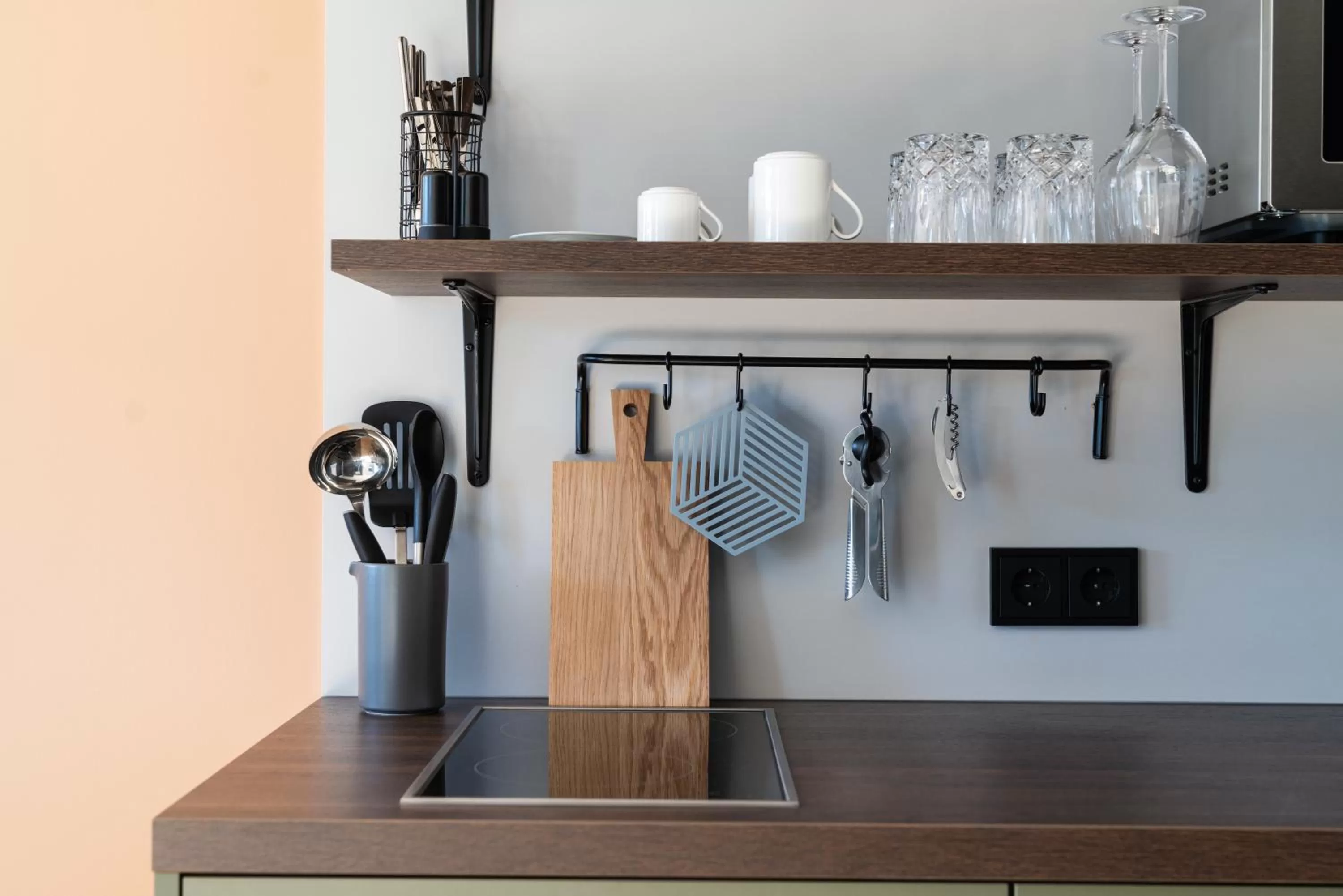 Kitchen or kitchenette, Kitchen/Kitchenette in Black F Tower - Serviced Apartments