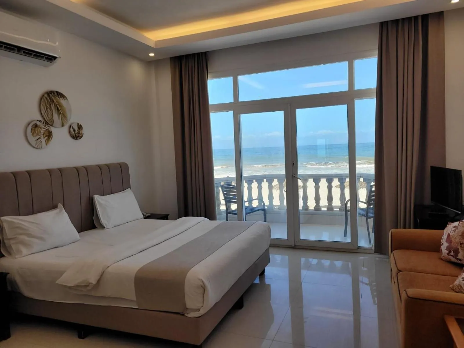 Bed in Beach Resort Salalah