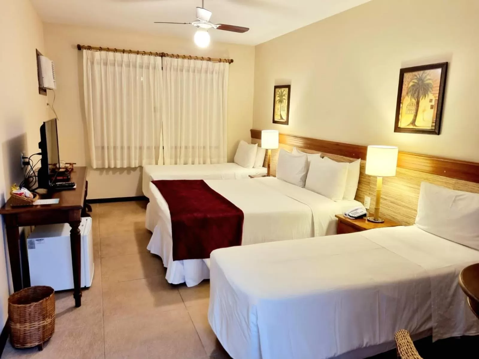 Bed in Pousada Corsario Buzios