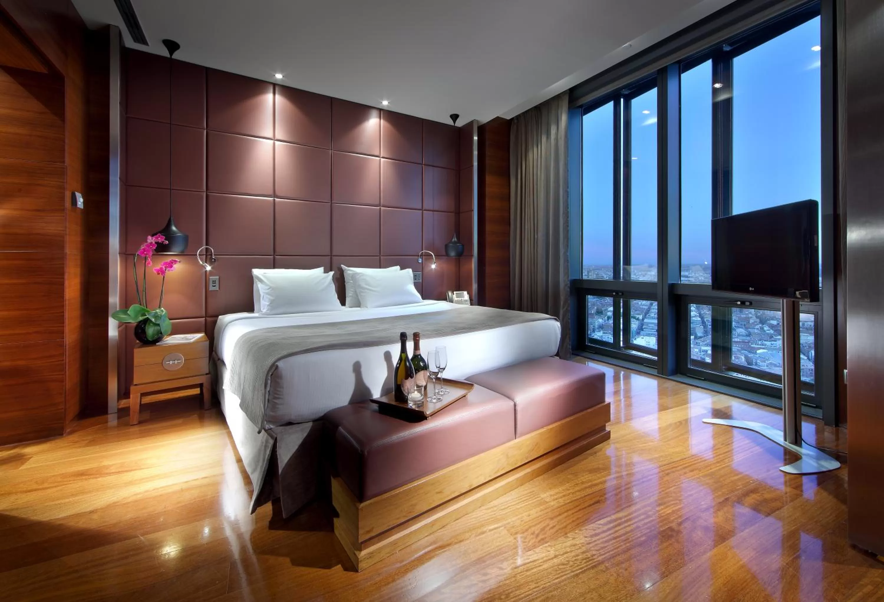 Bed in Eurostars Madrid Tower