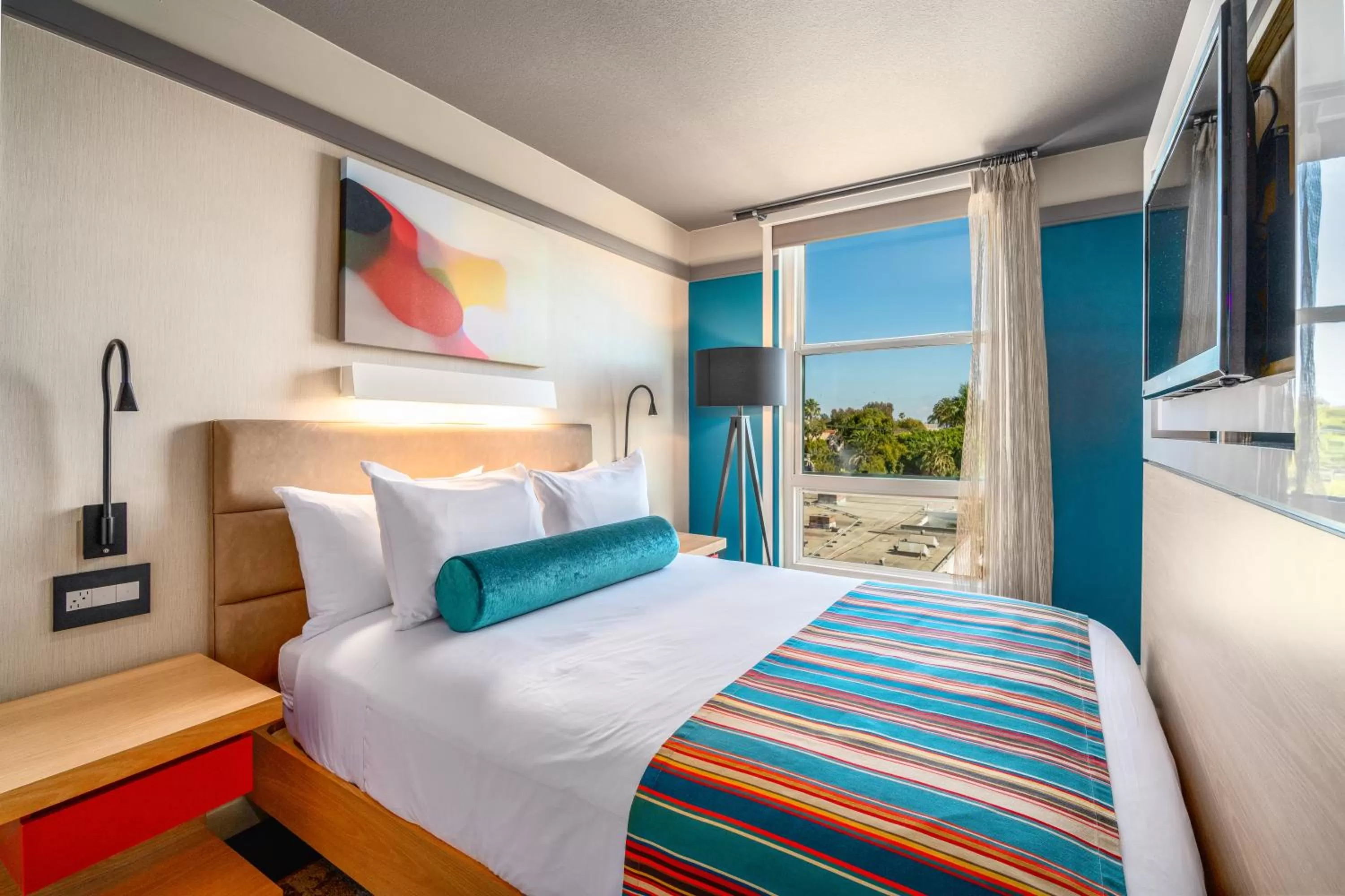 Bed in Century Park Hotel LA