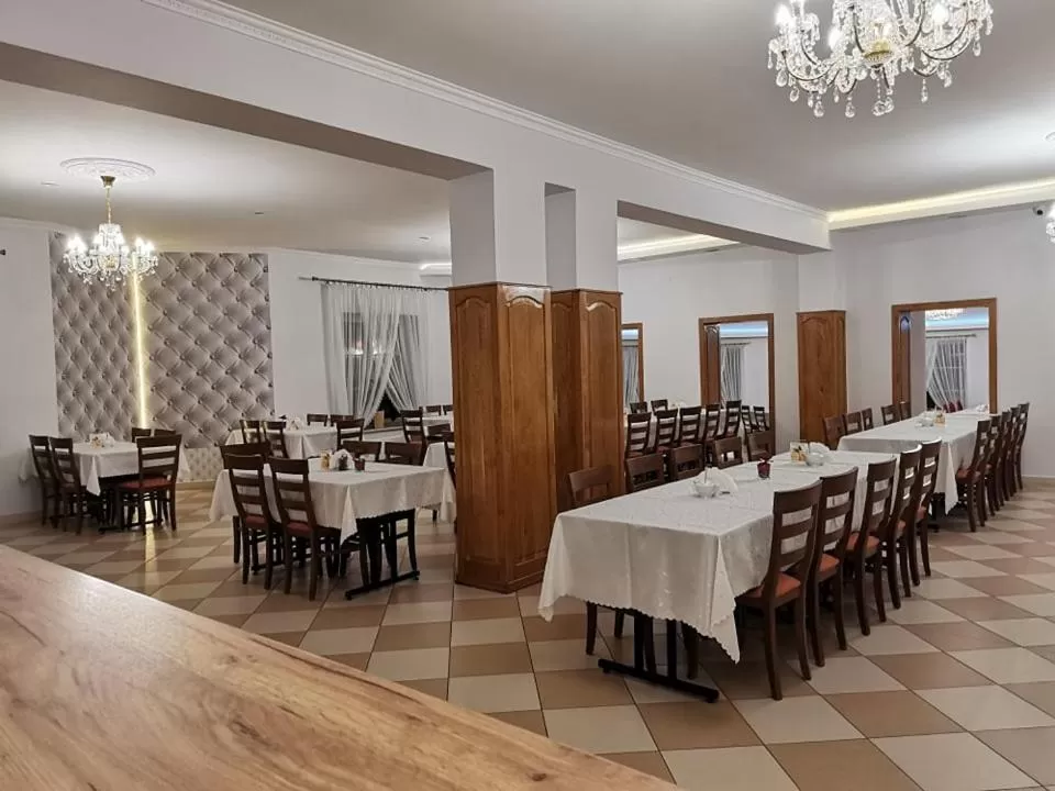 Restaurant/places to eat in Zajazd Pod Jesionami