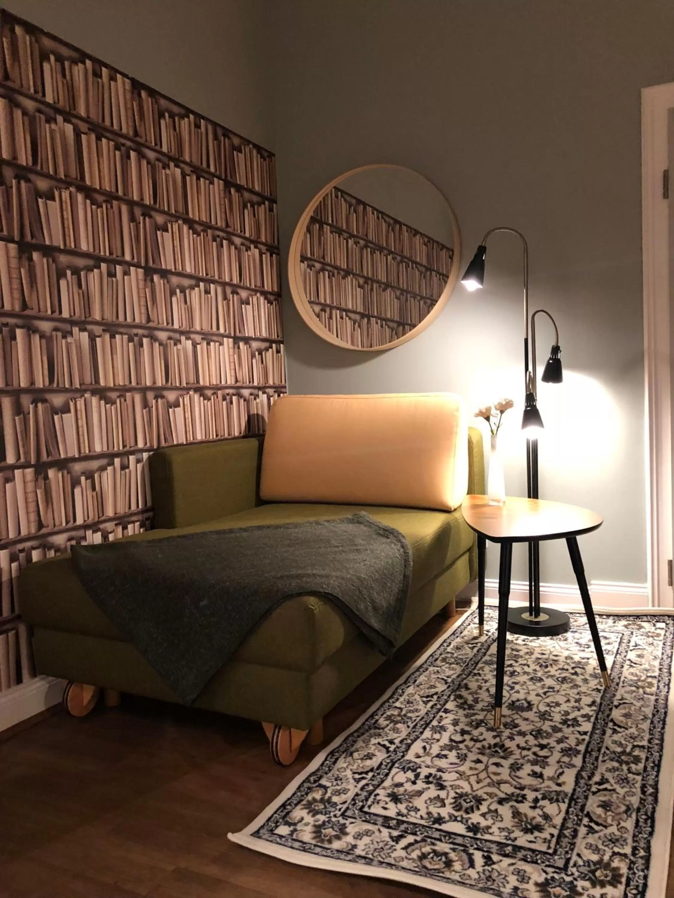 Seating area in Hotel Zur Alten Brücke