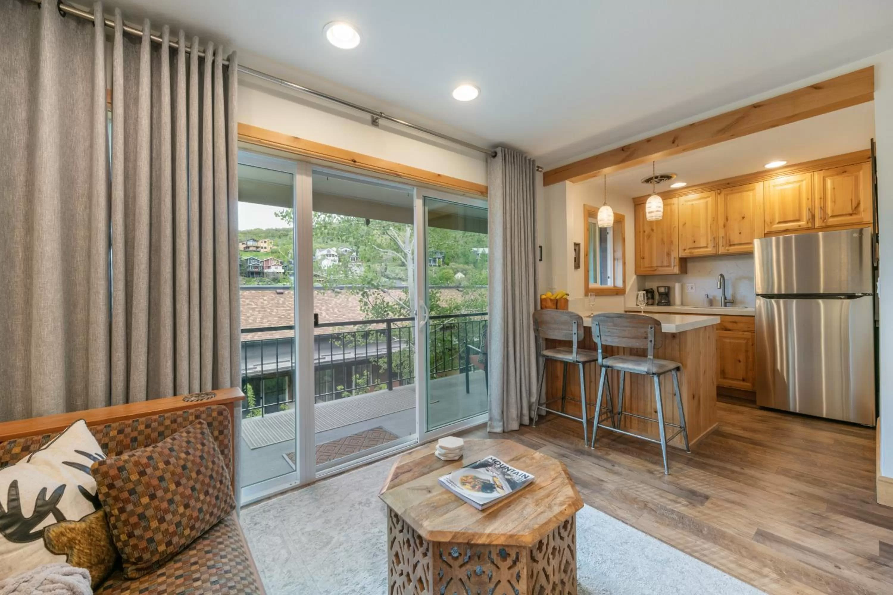 Treasure Mountain Inn