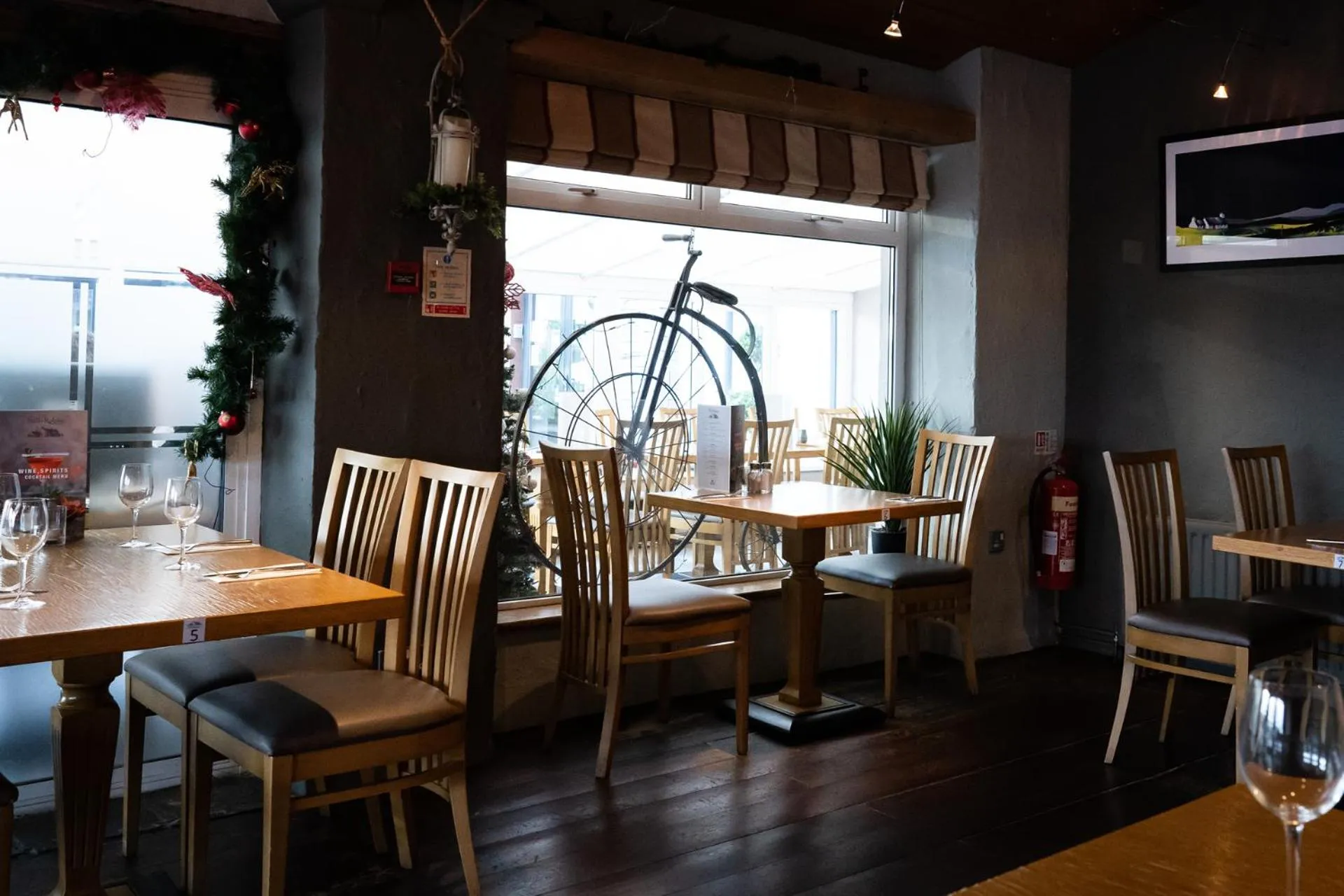 Lounge or bar in Ballyrobin Hotel