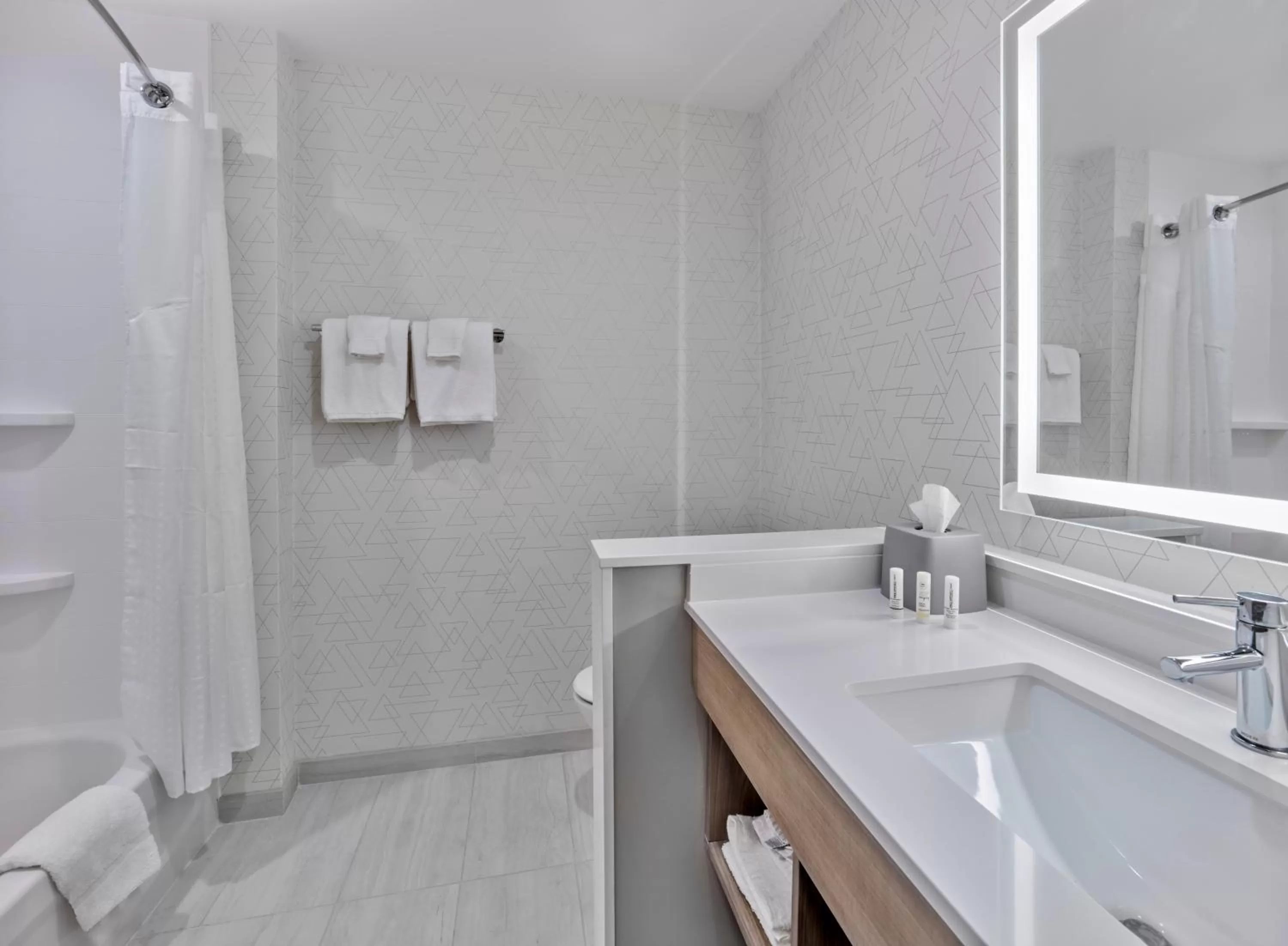 Holiday Inn Express - Huntsville Space Center by IHG