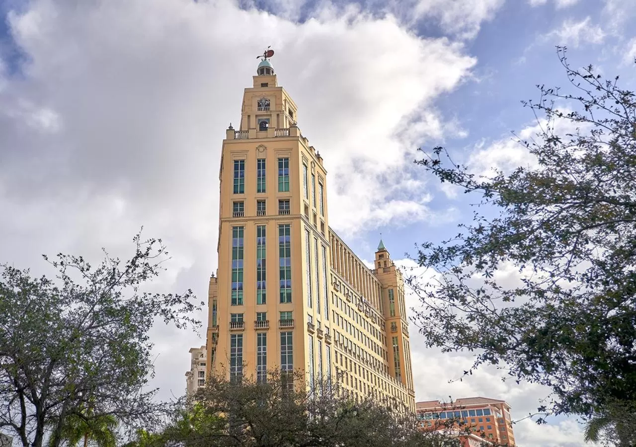 Neighbourhood in THesis Hotel Miami Coral Gables, Curio Collection by Hilton