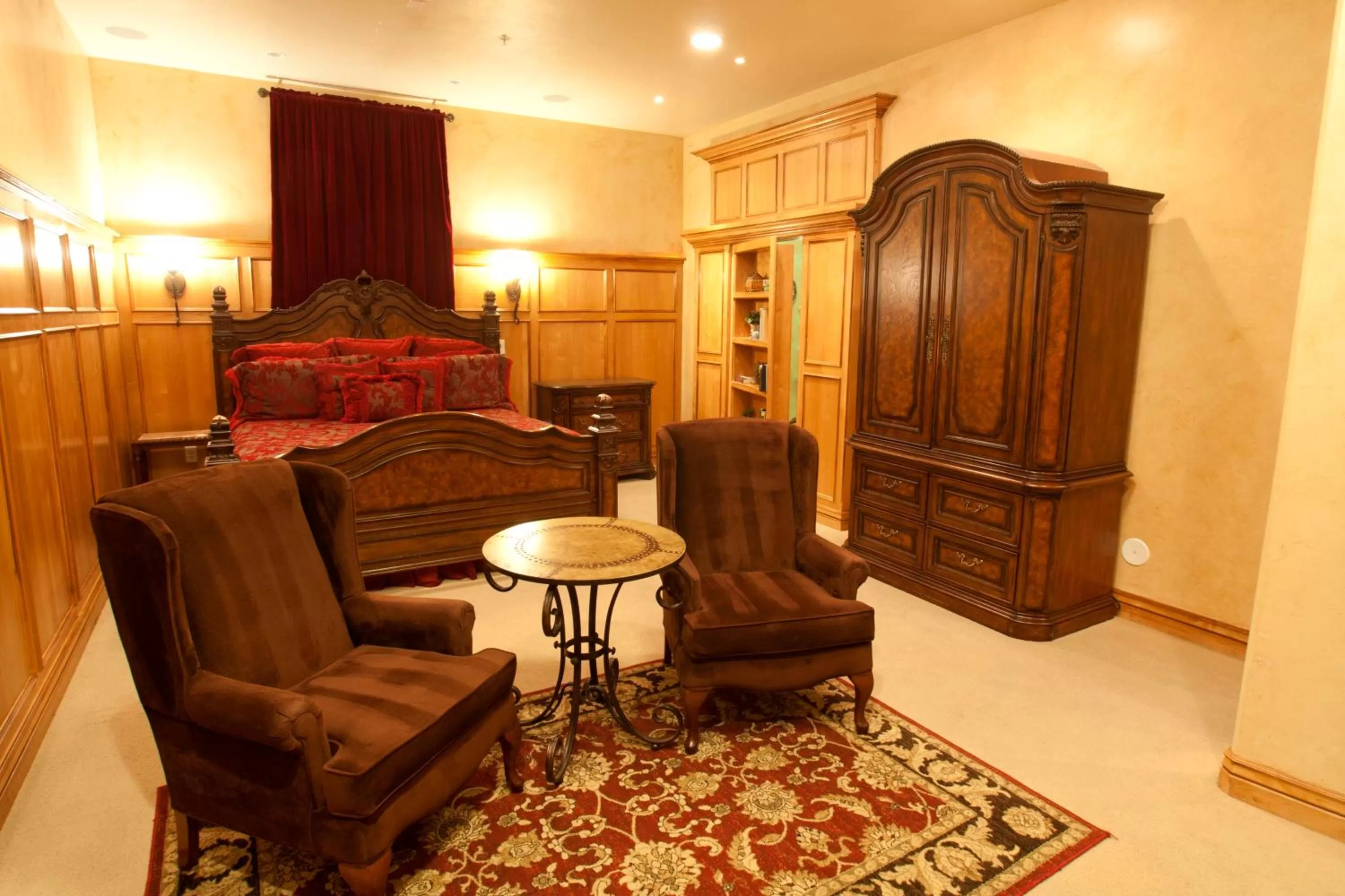 Destinations Inn Theme Rooms