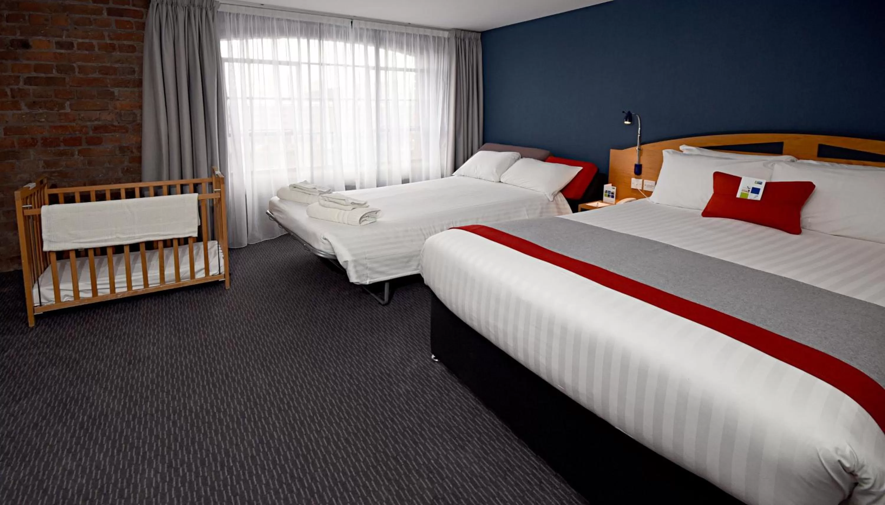 Bedroom, Bed in Holiday Inn Express Liverpool-Albert Dock by IHG