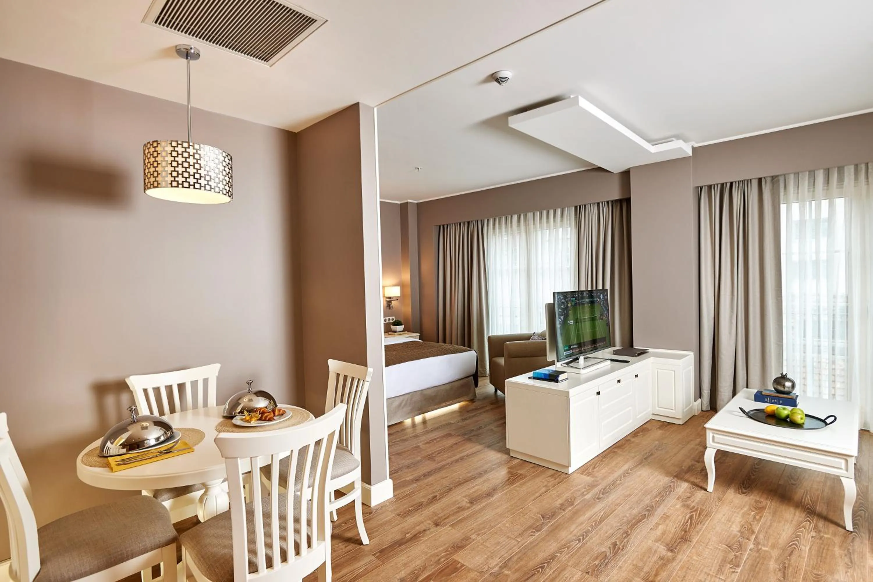 Dining area, Bed in Renata Boutique Hotel Sisli