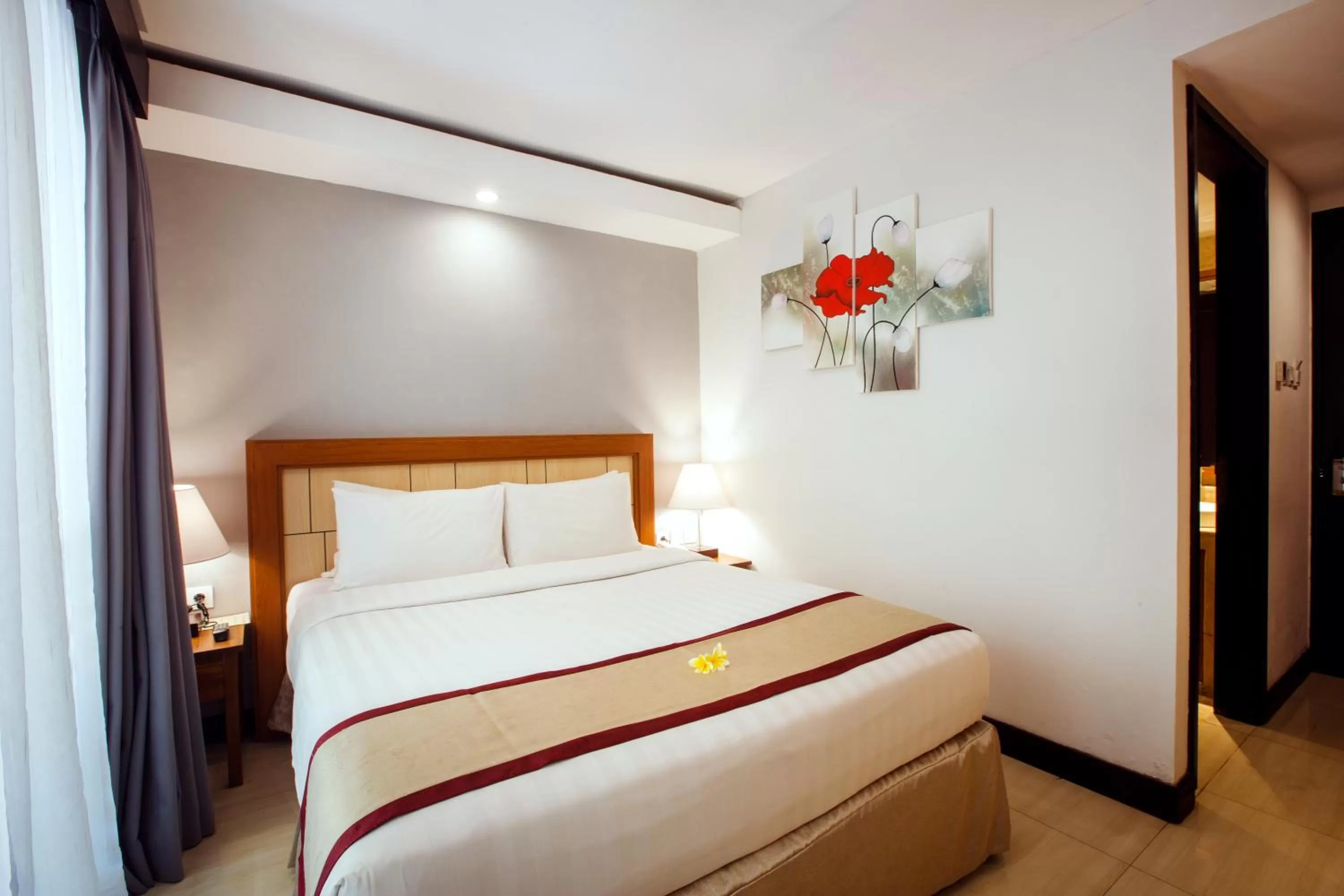 Bedroom, Bed in Royal Regantris Kuta