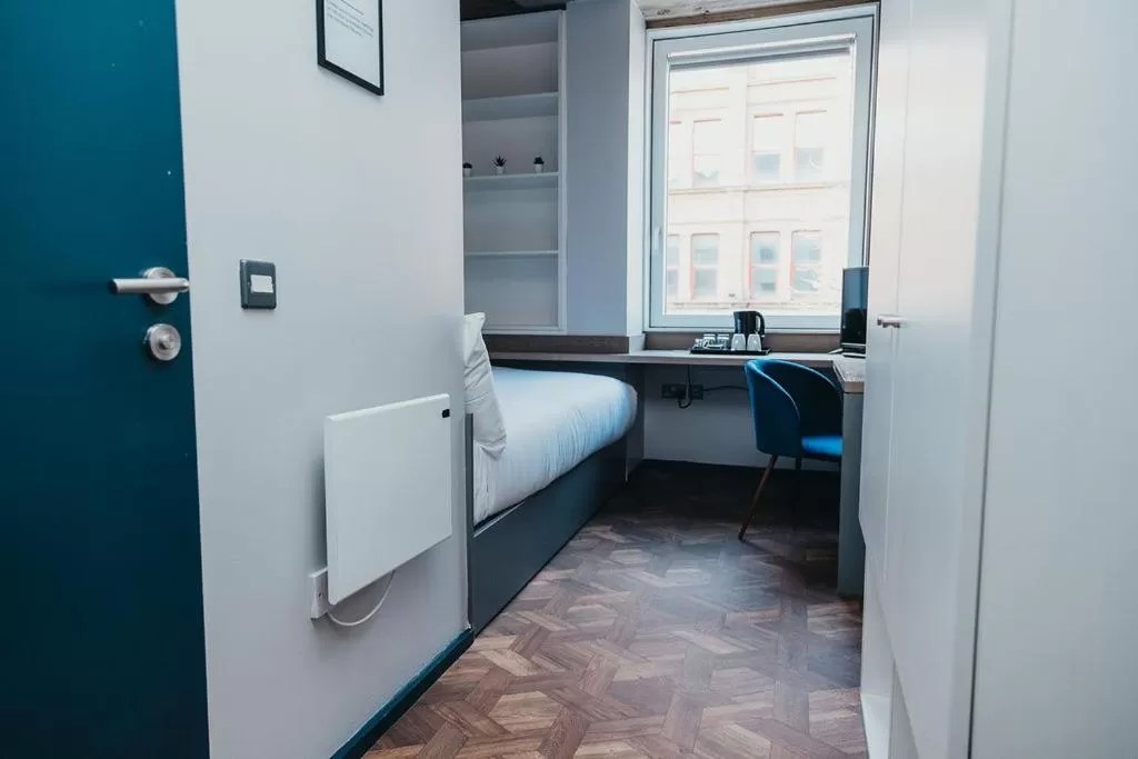 Bed in Quarter by the Warren Collection