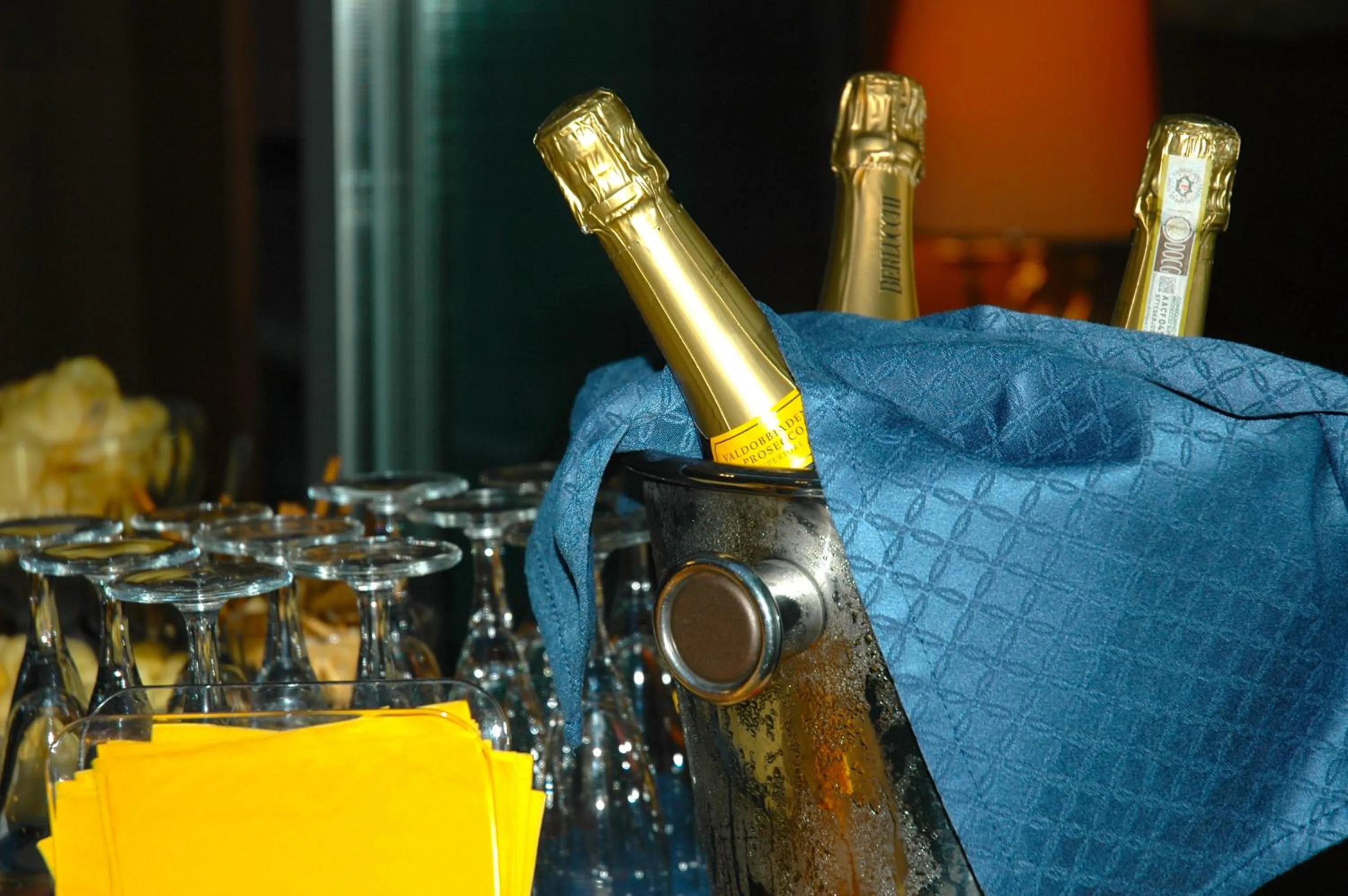 Food and drinks in Hotel Mec