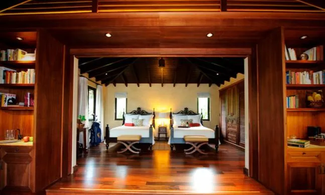 Bedroom, Bed in Royal Isabela