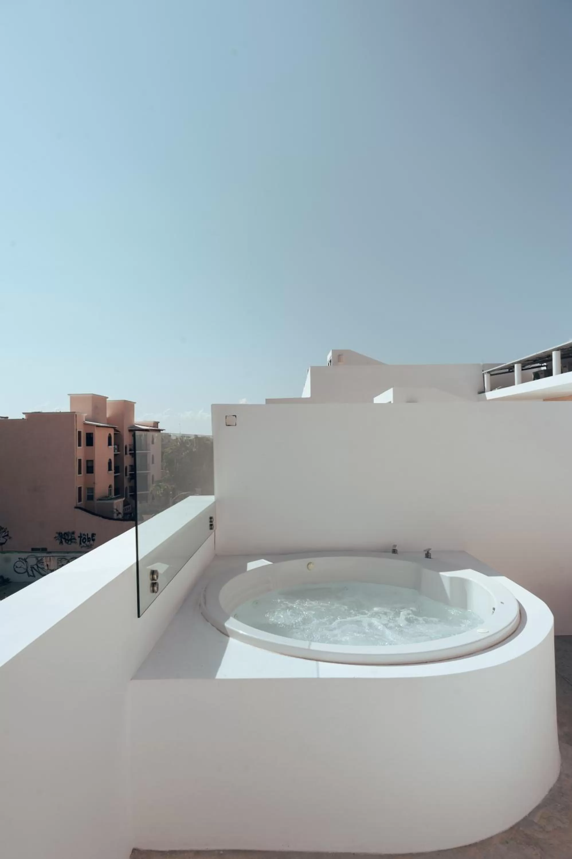 Hot Tub in Antera Hotel & Residences