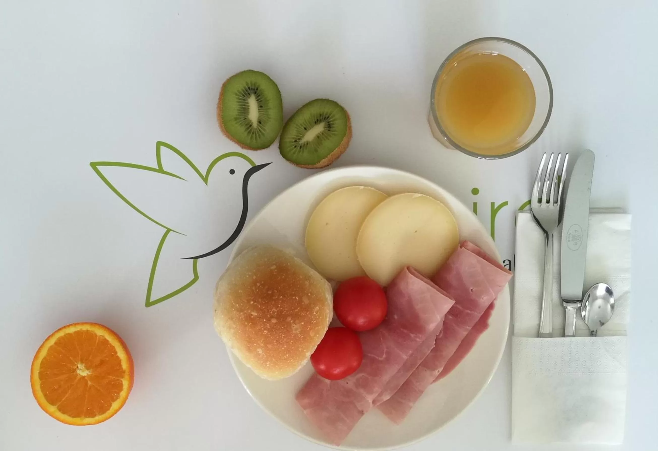 Breakfast in Songbird