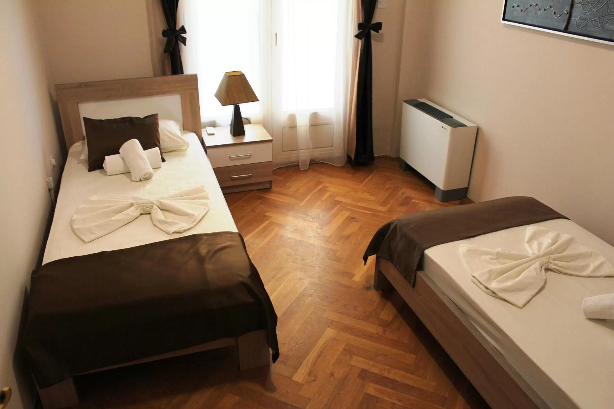 Bed in Hotel Crnogorska Kuća