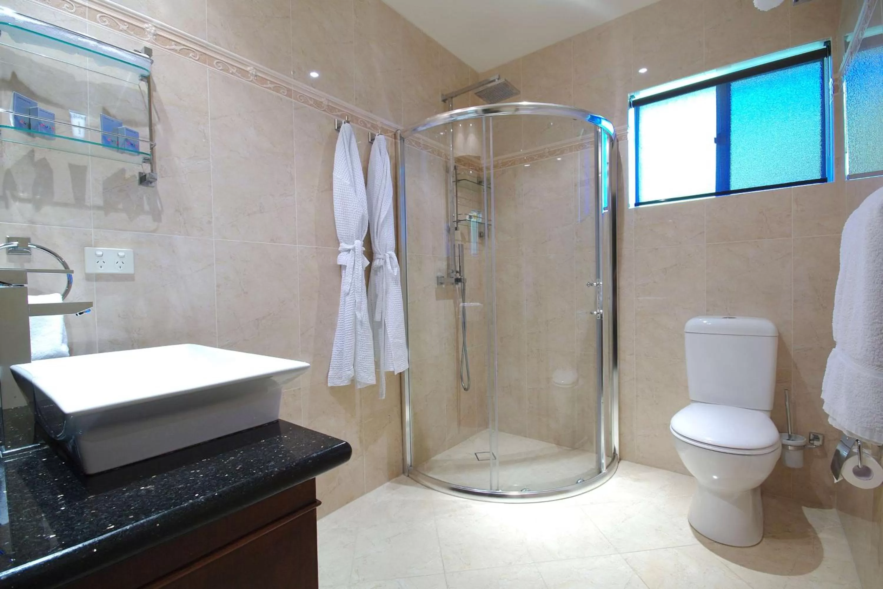 Bathroom in Rydges Armidale