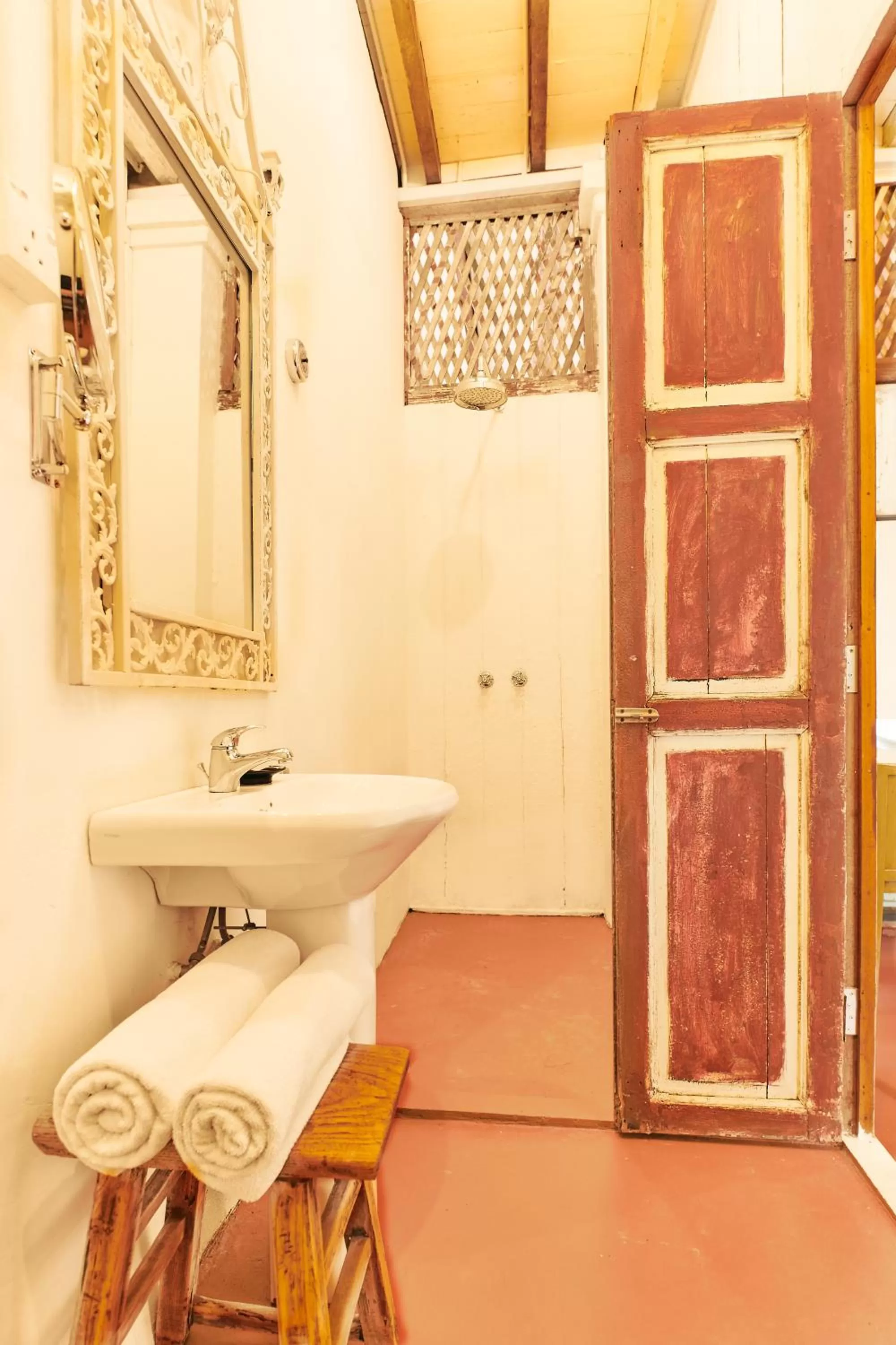 Bathroom in Temple Tree Resort