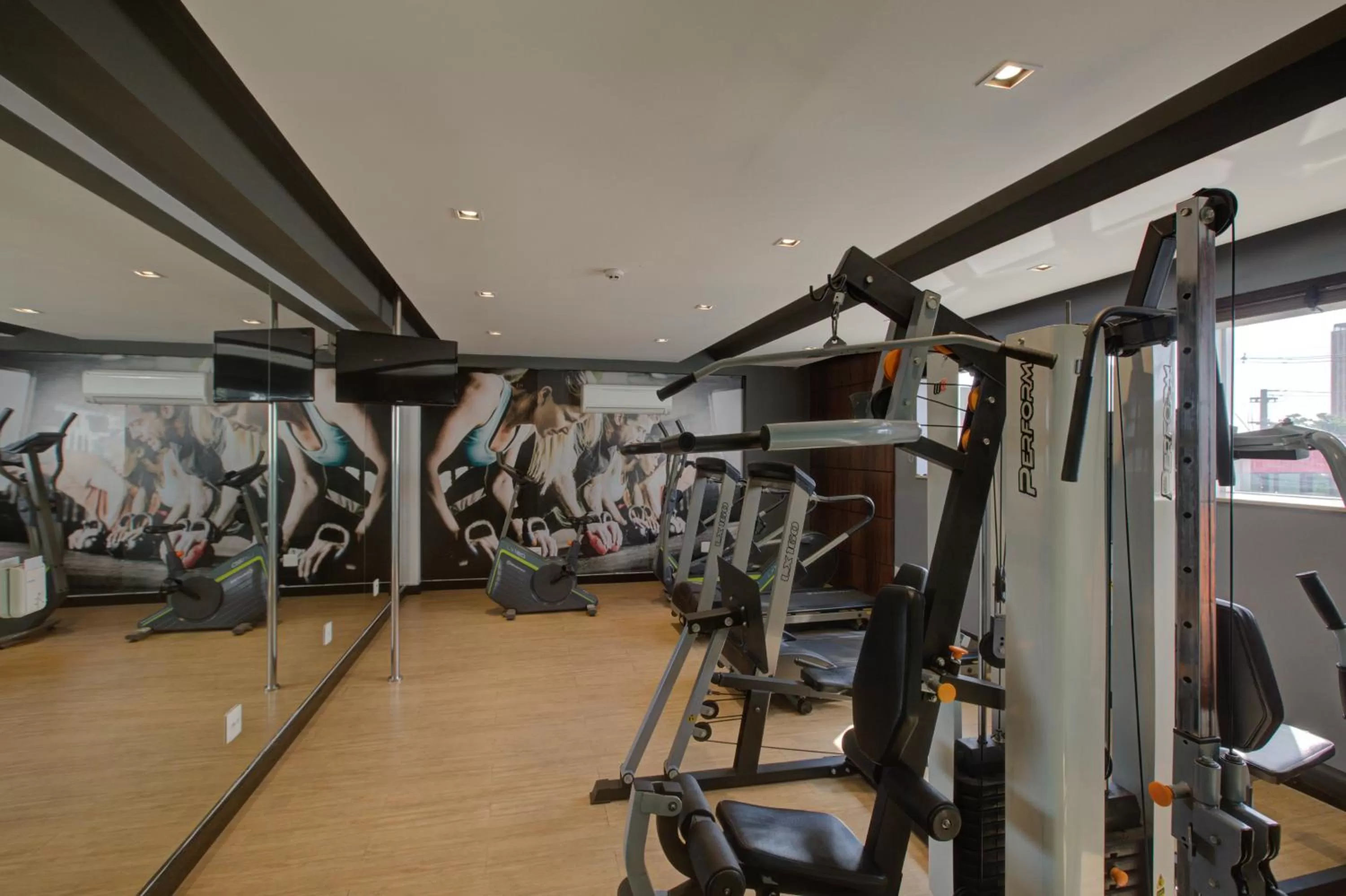 Fitness centre/facilities in Viale Tower Hotel