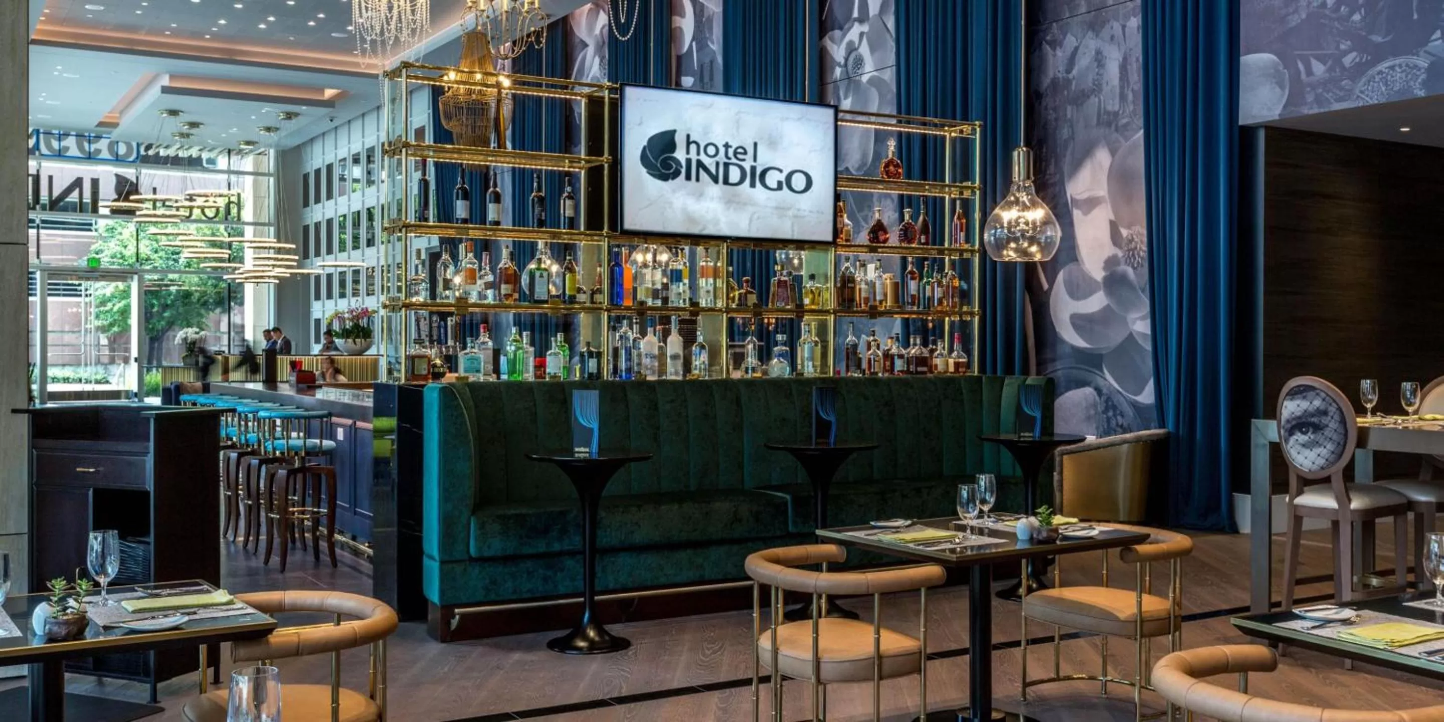 Meals in Hotel Indigo Los Angeles Downtown by IHG