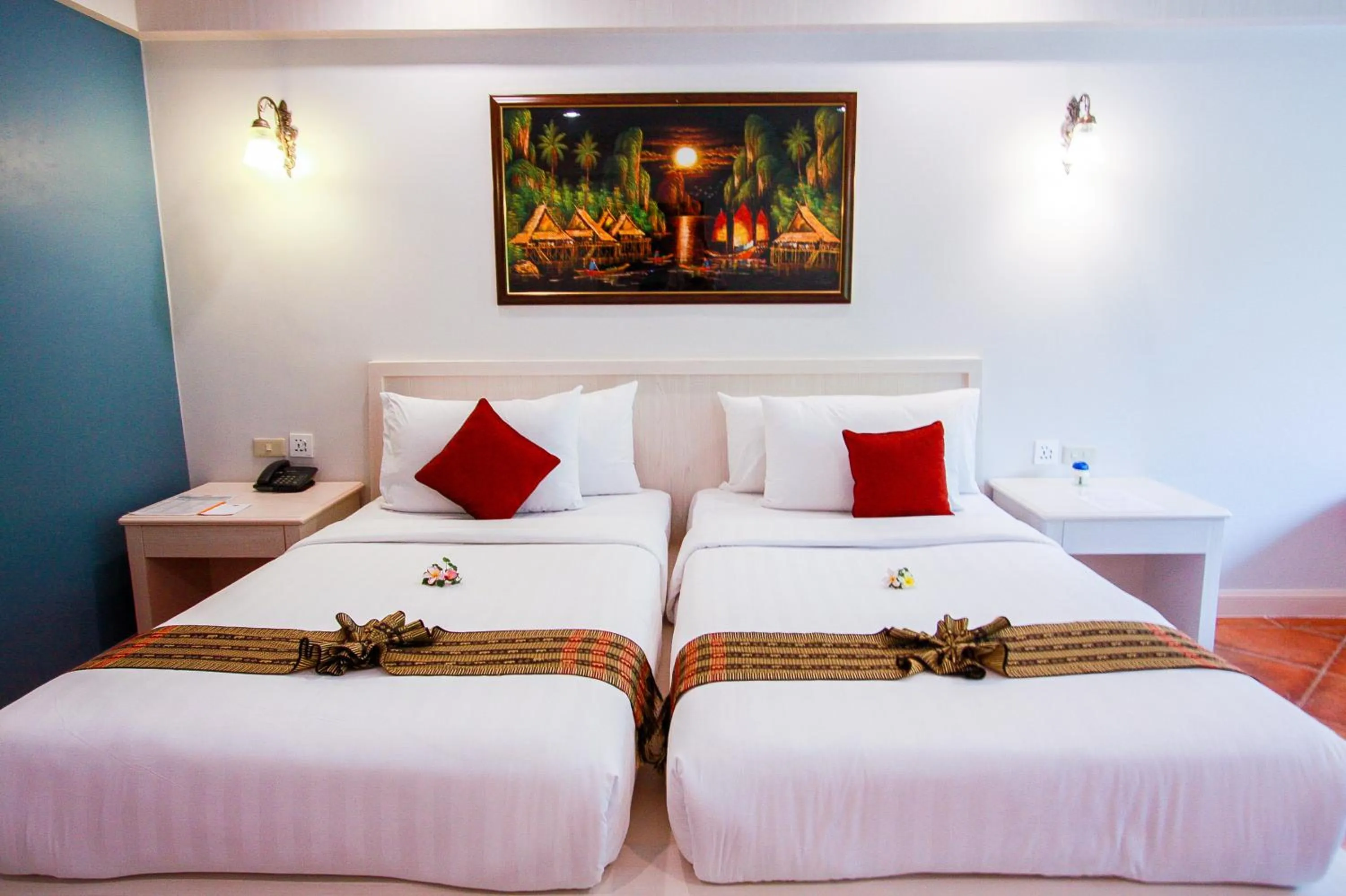 Photo of the whole room, Bed in Karon Sea Sands Resort-SHA PLUS