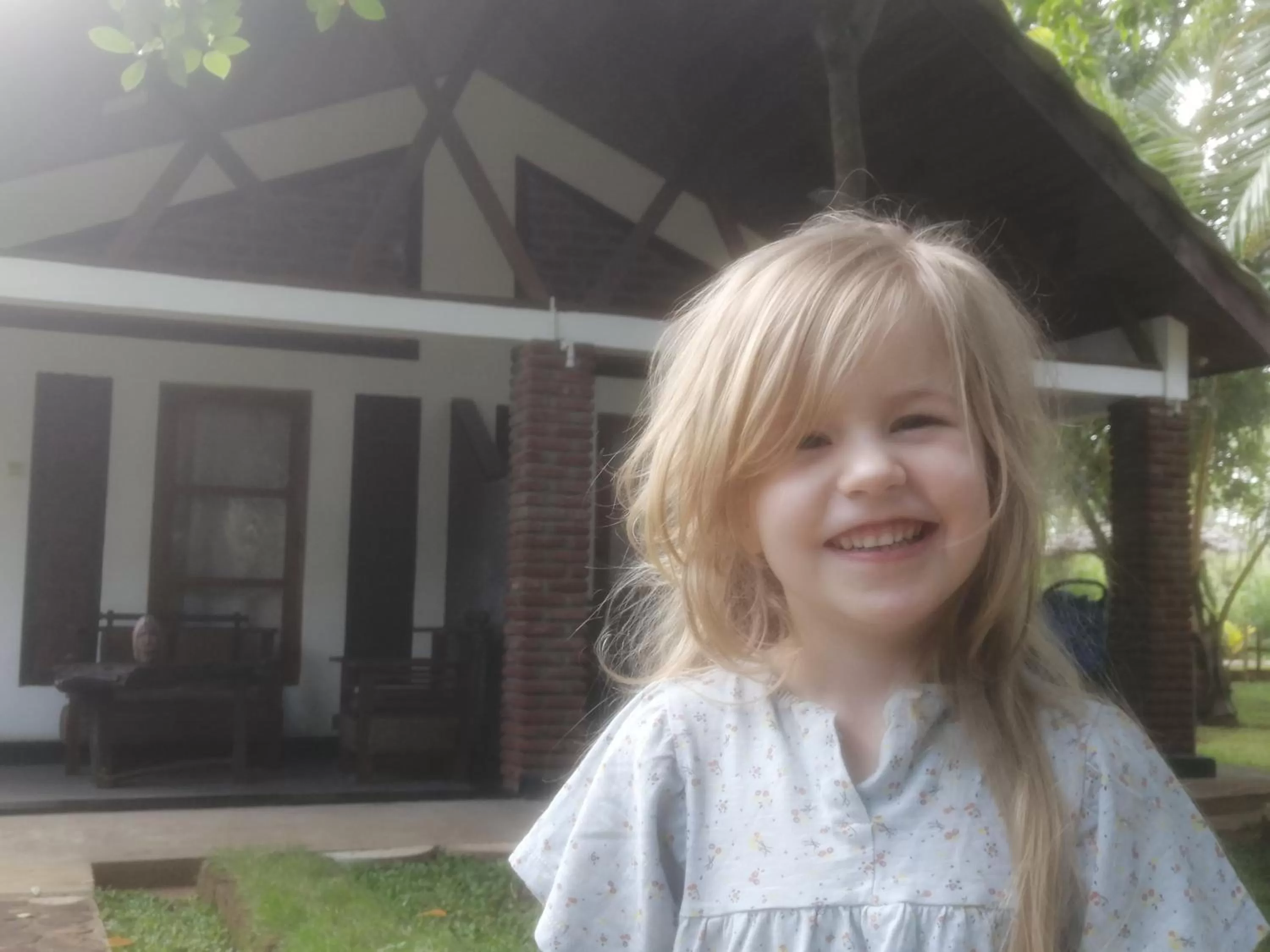 Children in Green Cottage