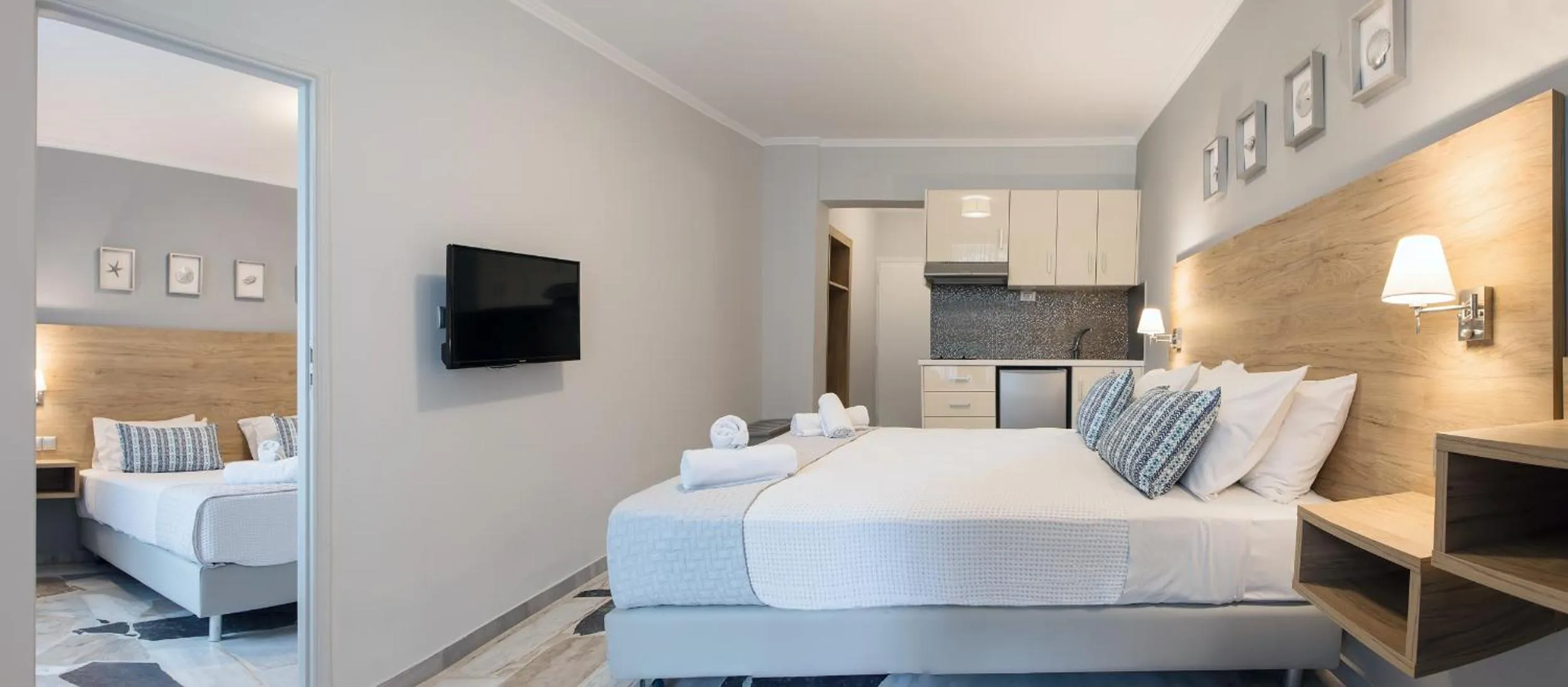 Photo of the whole room, Bed in Georgioupolis Beach Hotel