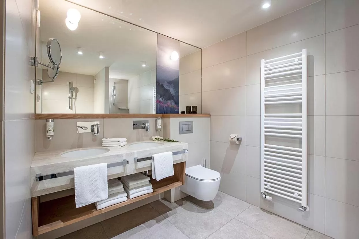 Bathroom in Hotel Park - Sava Hotels & Resorts