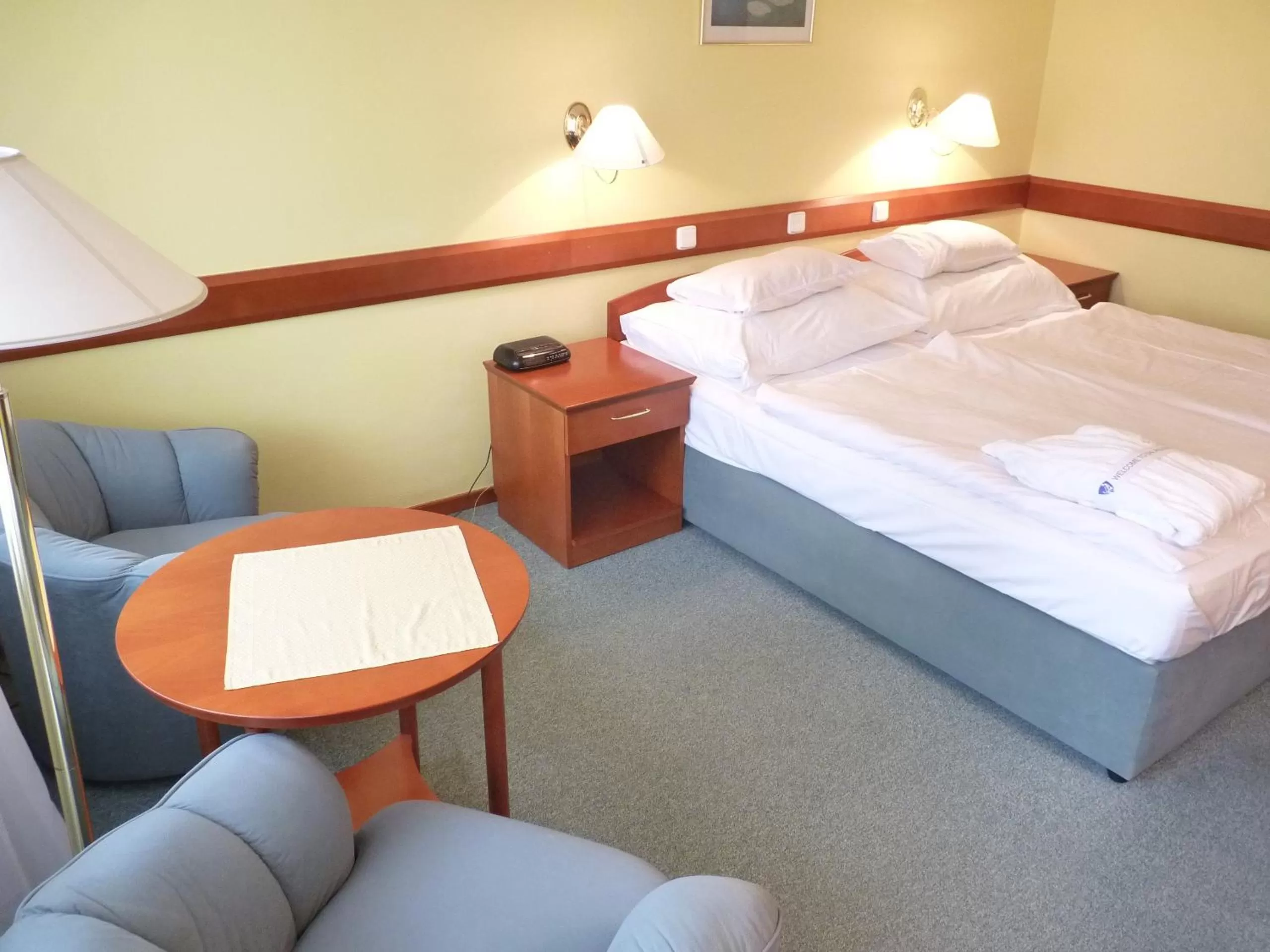 Bedroom, Bed in Ensana Esplanade