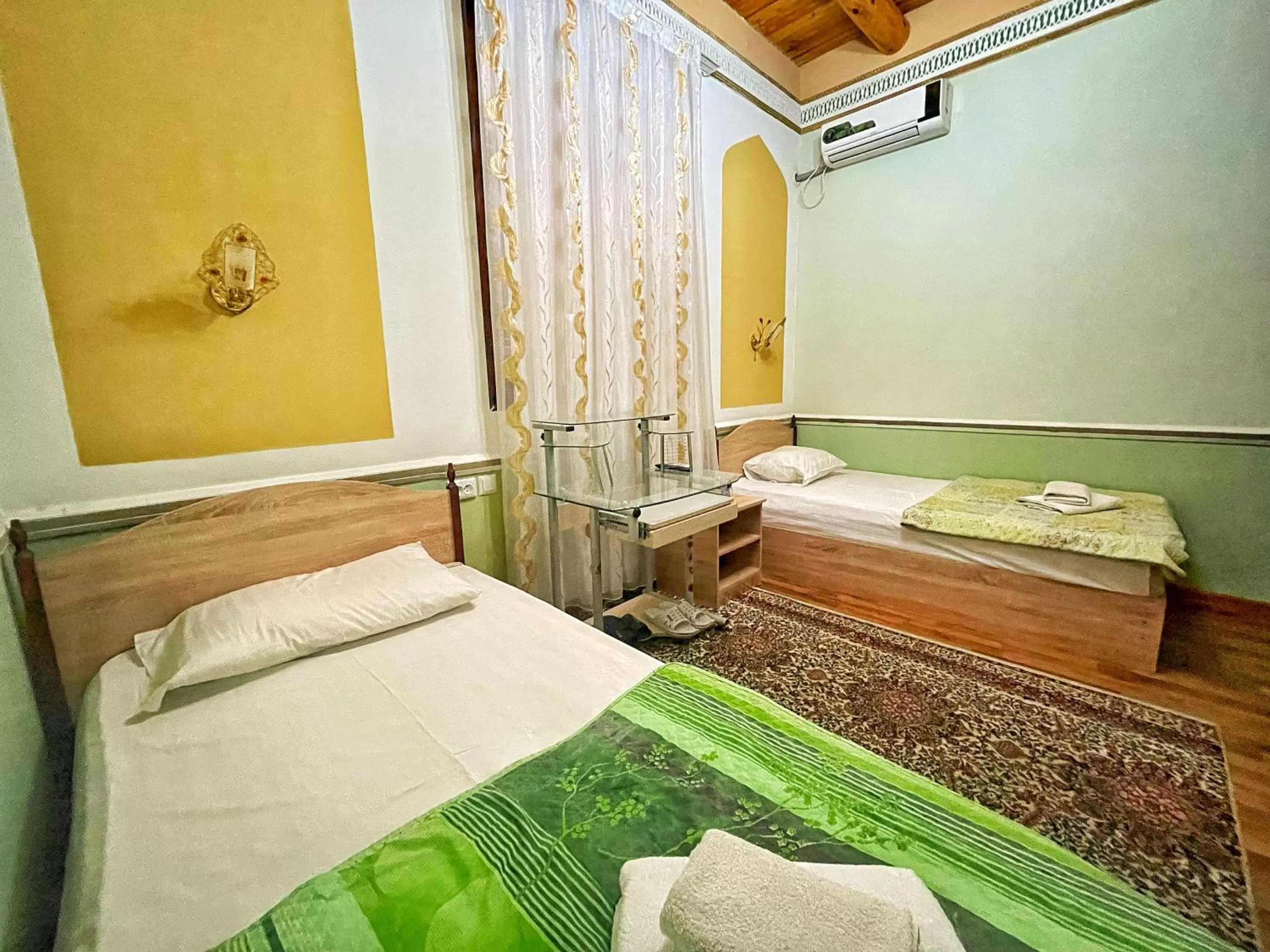 TV and multimedia, Bed in Hotel Nurafshon Boutique