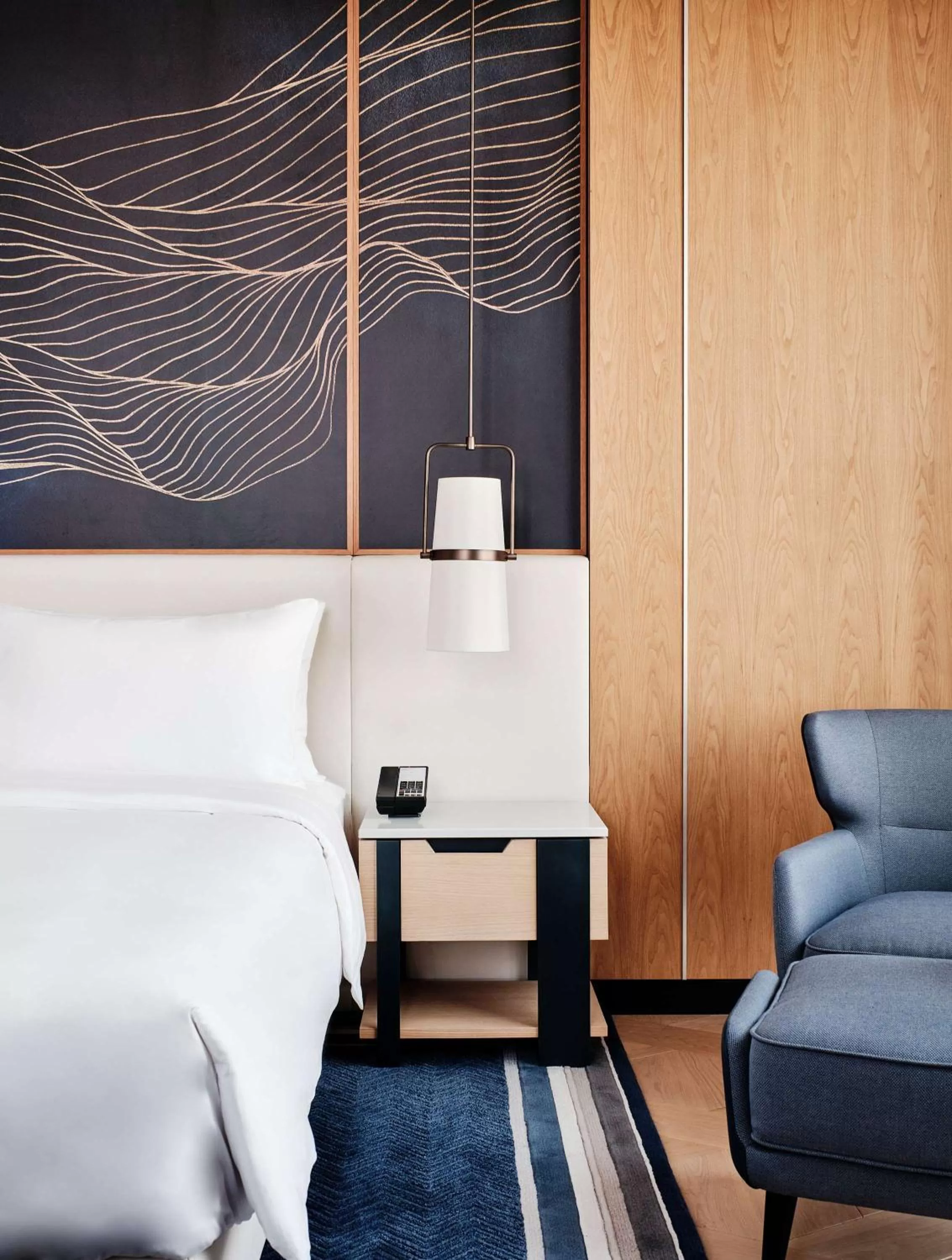 Photo of the whole room, Bed in Grand Hyatt Kuwait