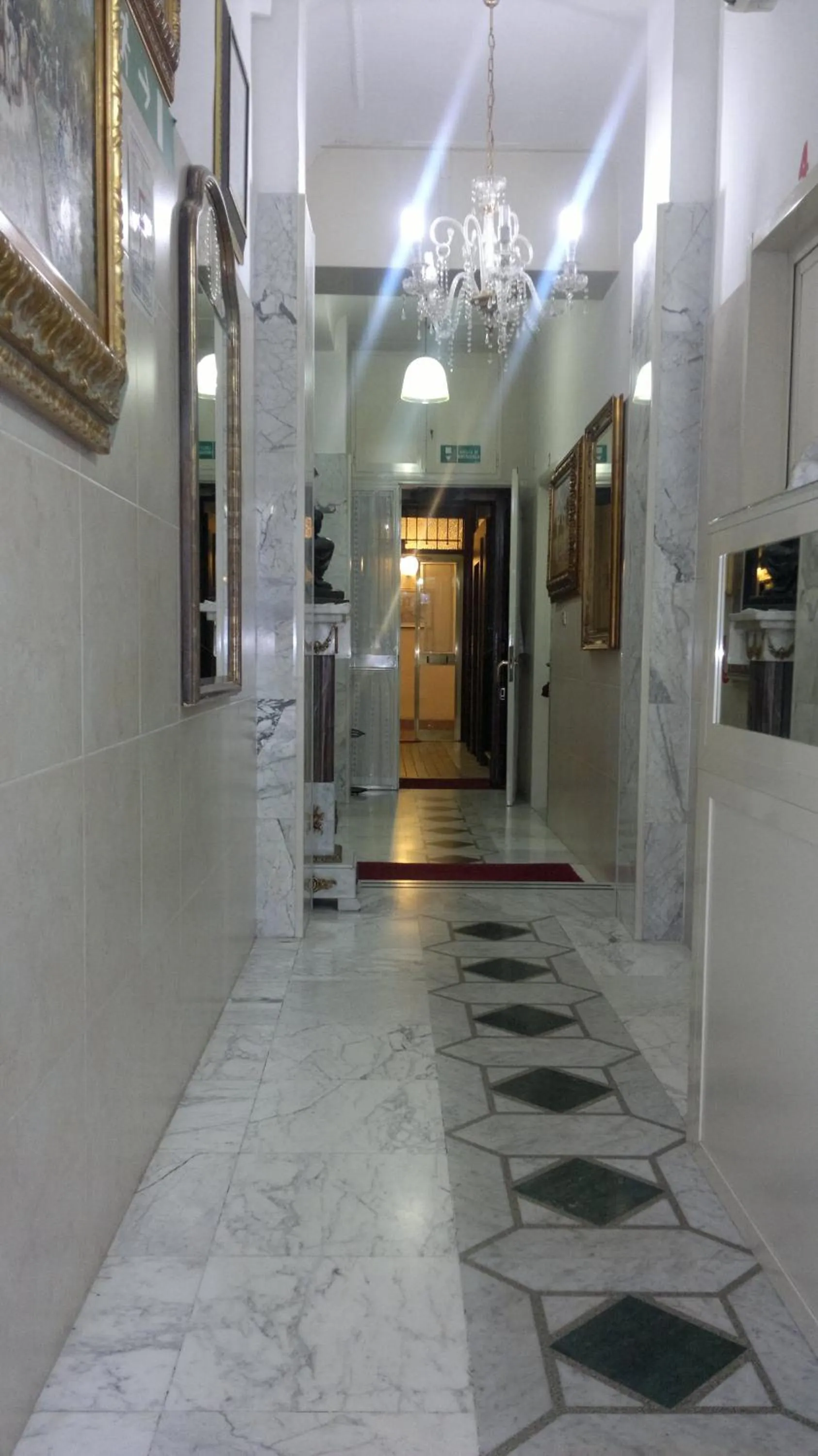 Decorative detail in Hotel Stadler 2