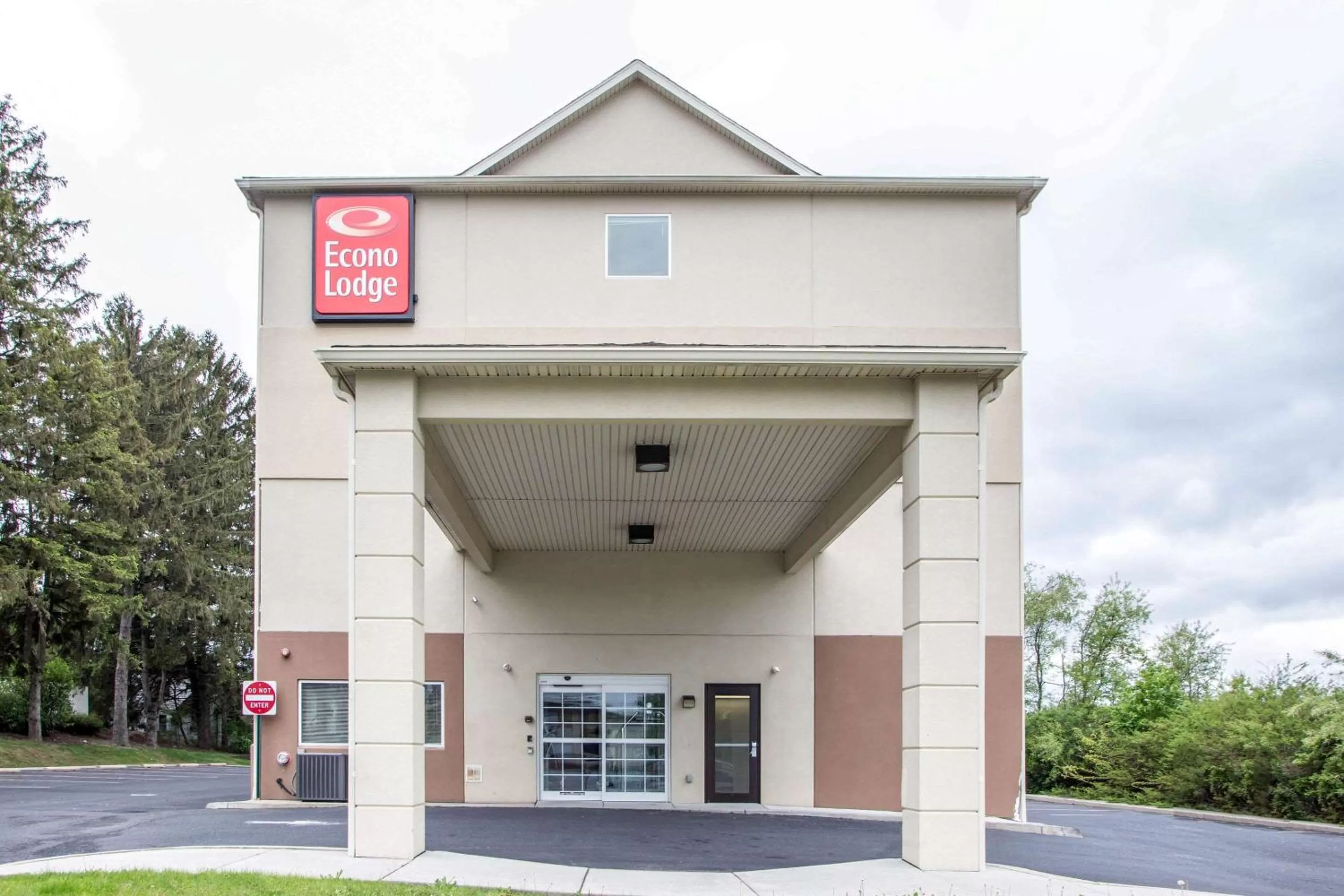 Property building in Econo Lodge Harrisburg - Hershey