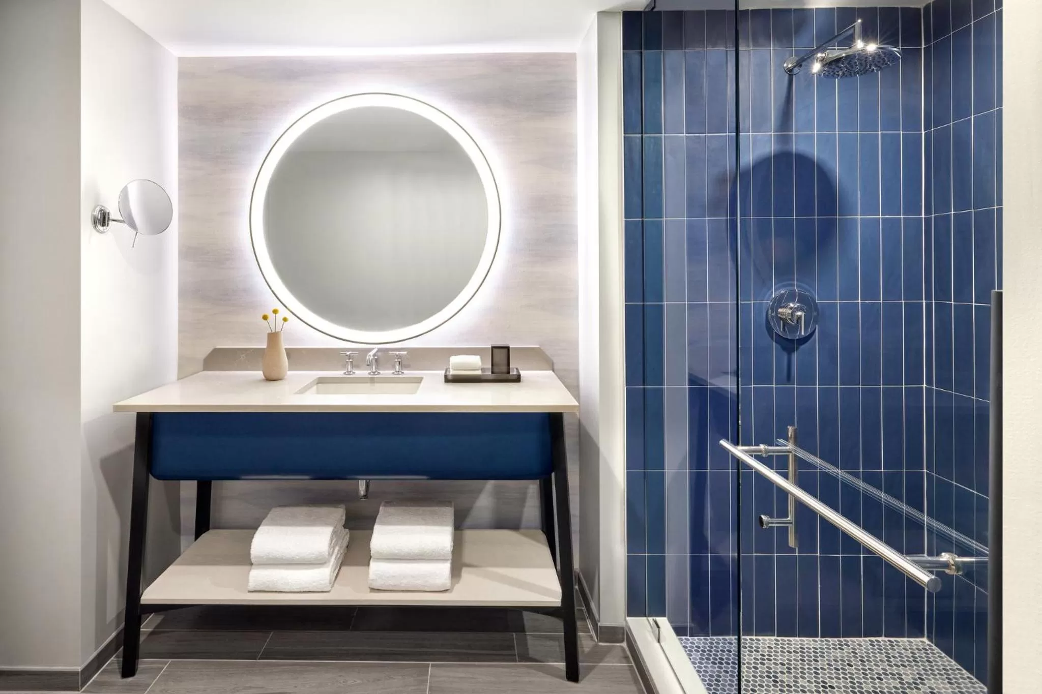 Bathroom in Omni Tempe Hotel at ASU