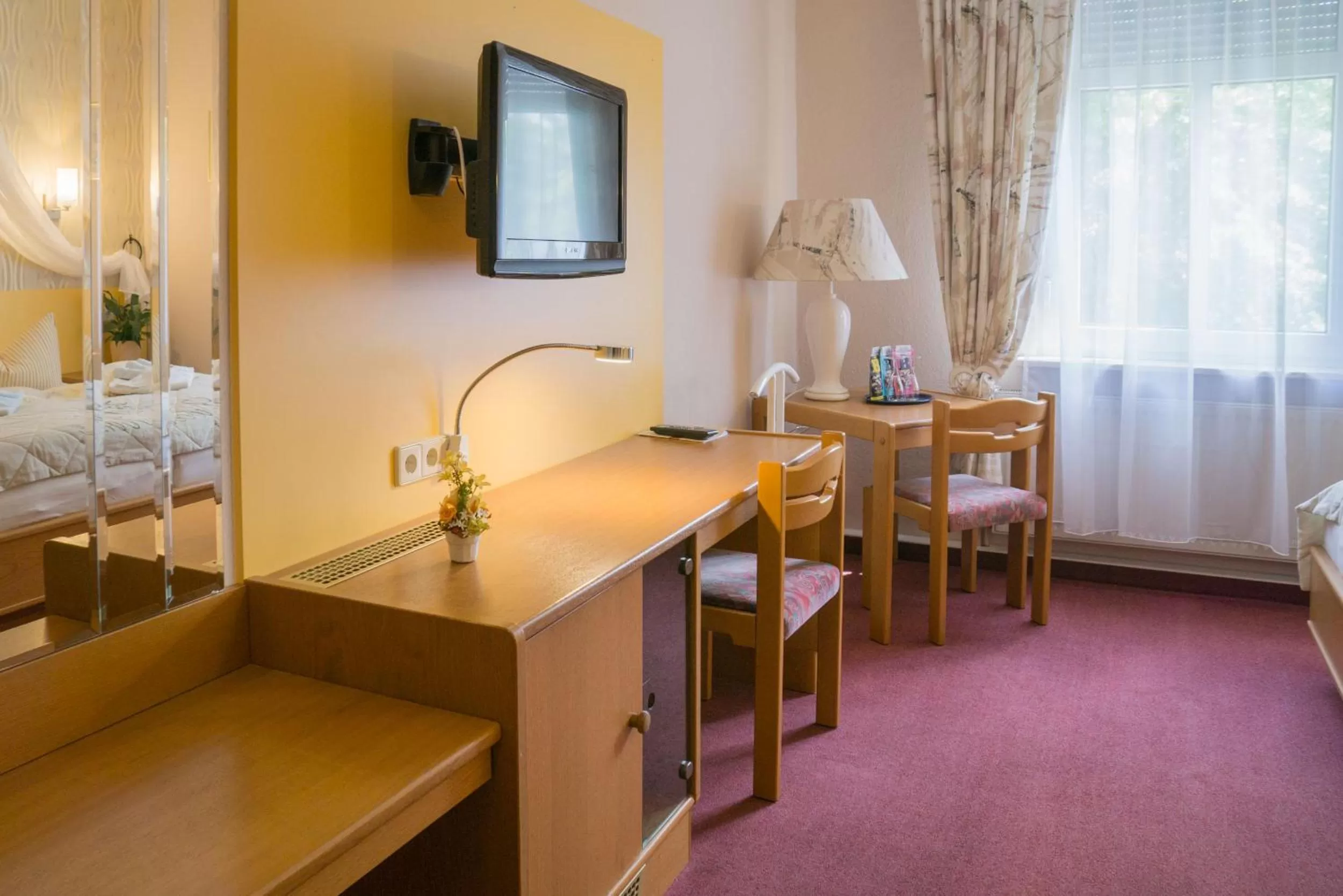 Day, Bed in Hotel zur Post in Wurzen