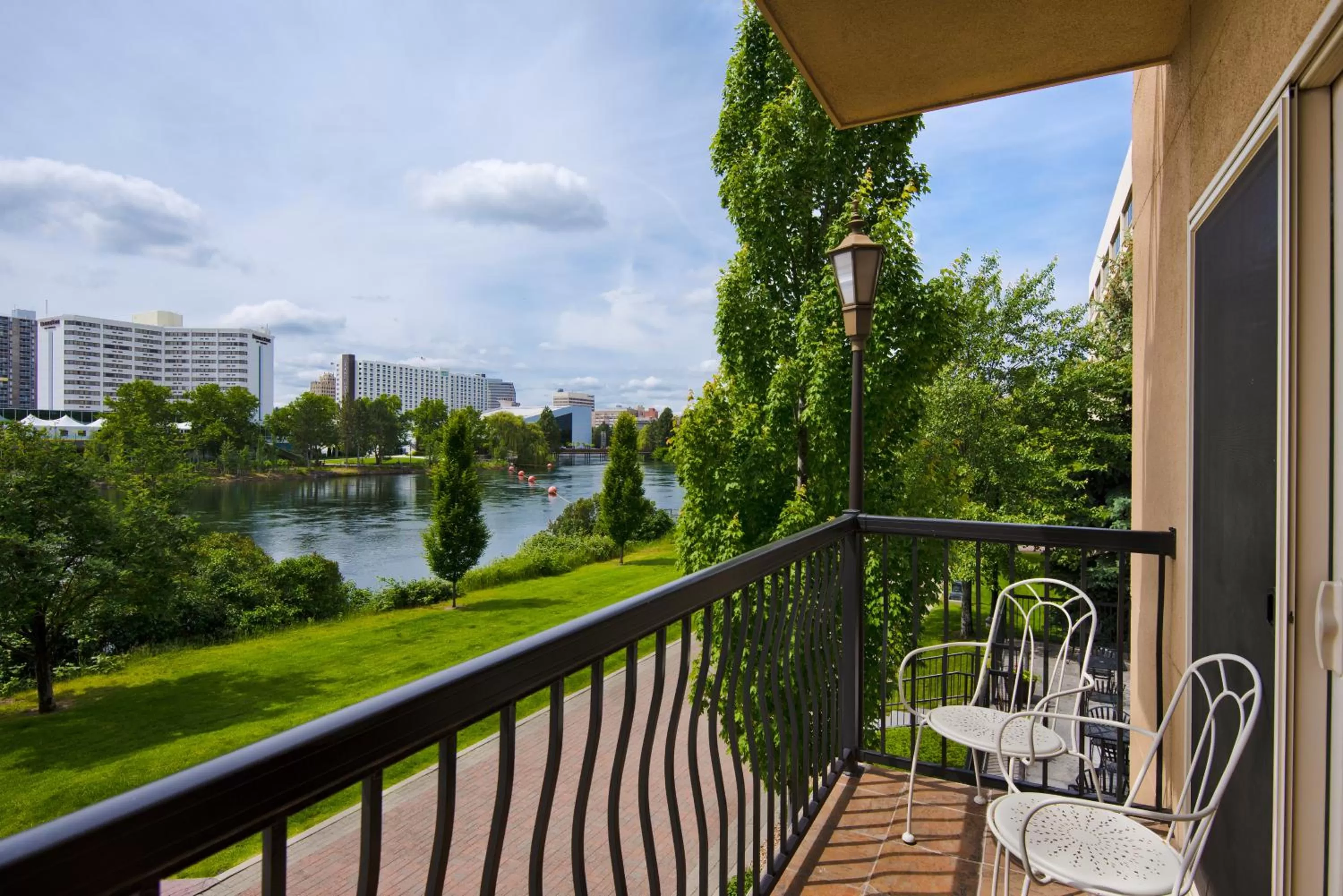 Balcony/Terrace in Oxford Suites Spokane Downtown
